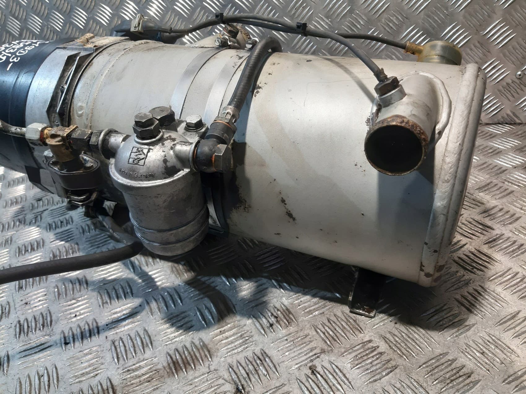 Calefactor estacionario Webasto Thermo 300 DW300 30KW usado 9