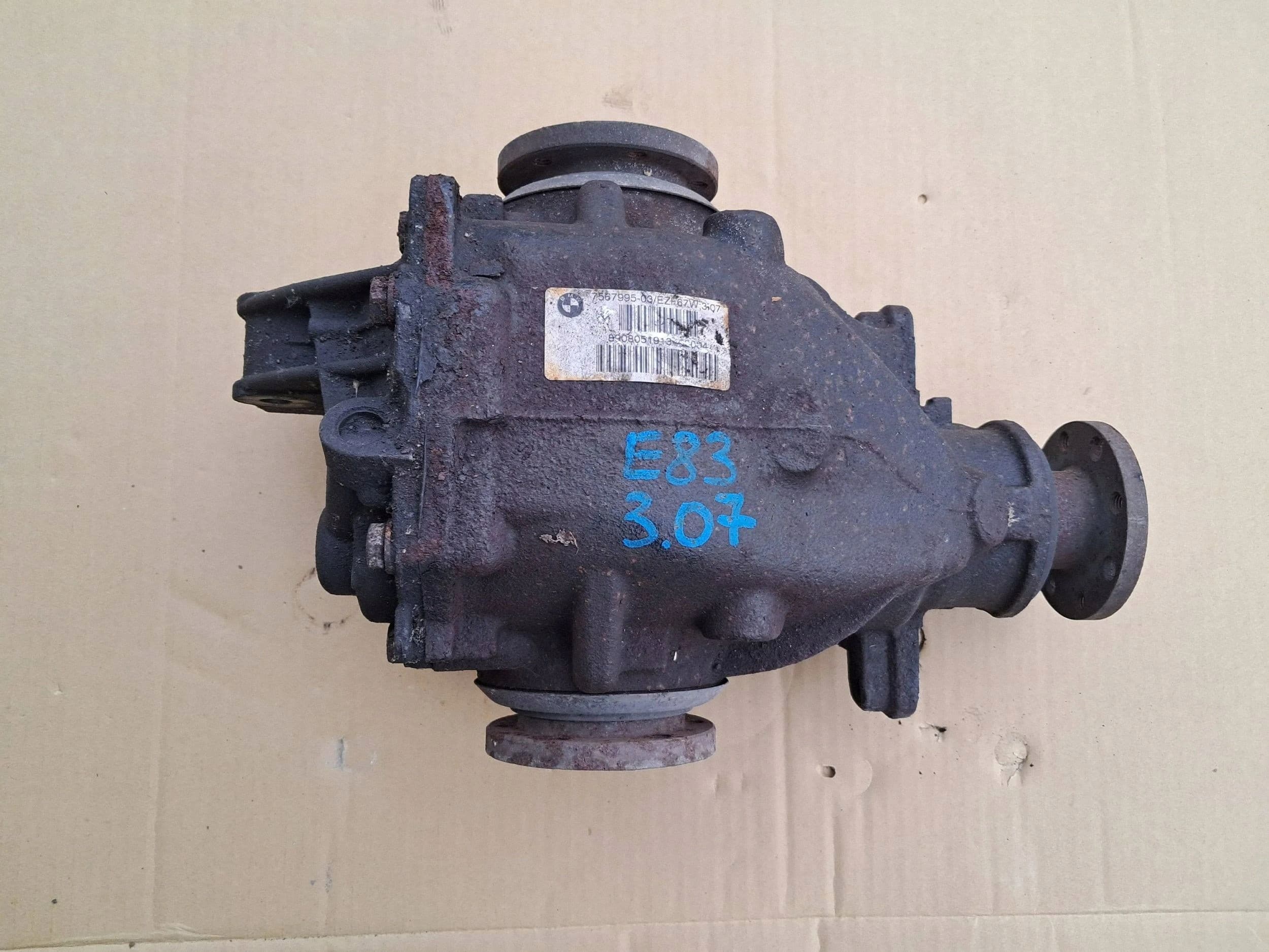 BMW X3 E83 Puente Diferencial Trasero 3.07 7567995 usado