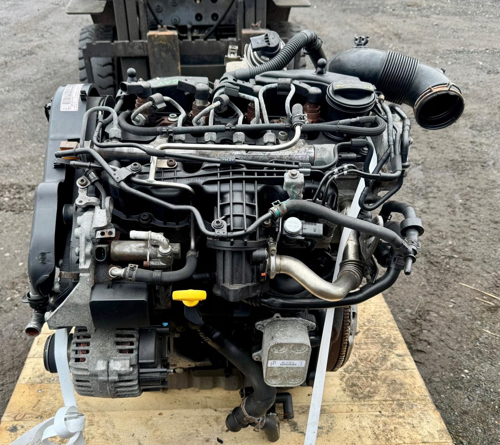 Motor Completo VW Seat Skoda 1.6 TDI Caya Cayb Cayc usado 2