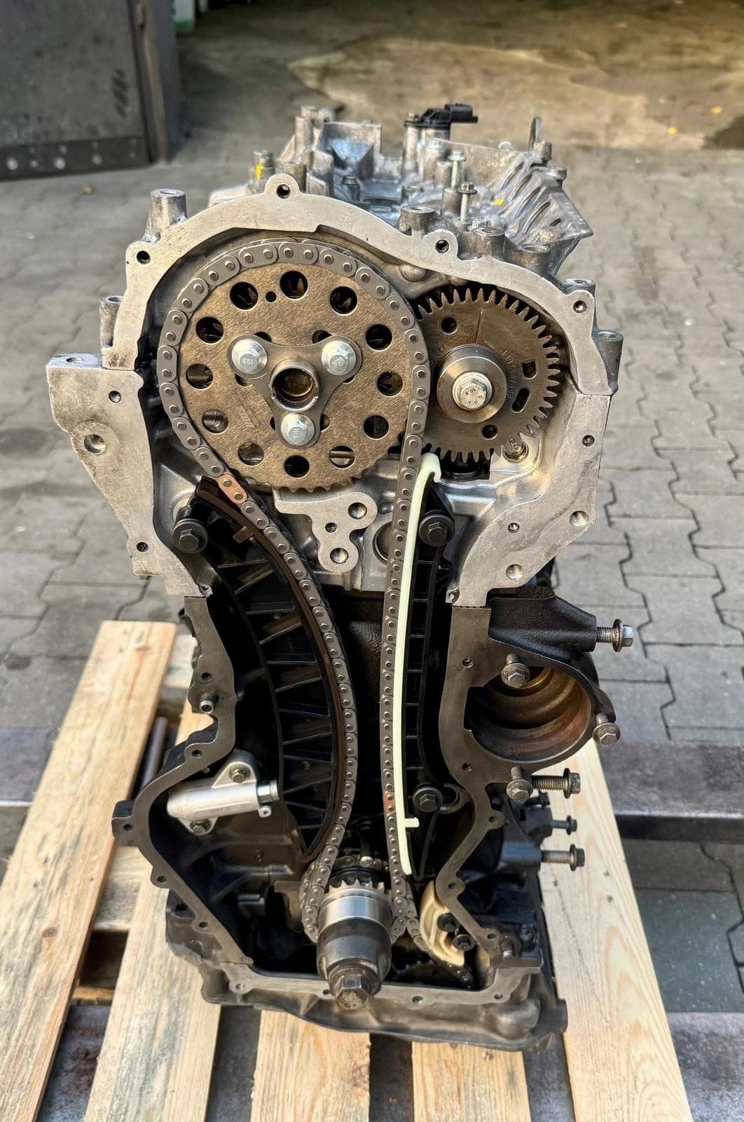 Motor trasero Renault Master Movano 2.3 DCI M9T880 Euro5 usado 4