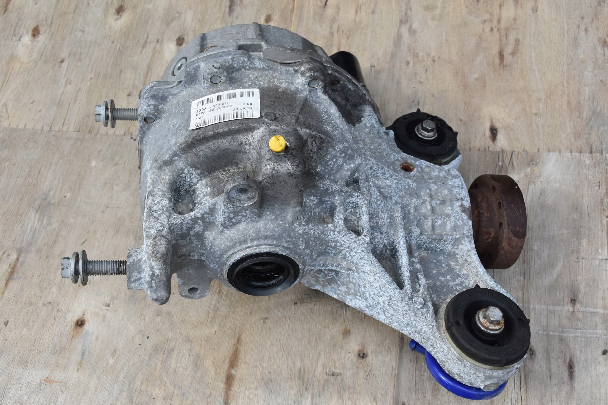 Diferencial Trasero Jaguar F-Type X152 5.0 EX534A213EB usado 4