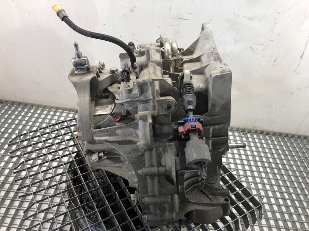 Caja de Cambios Renault Megane IV 1.6 205CV usado 5
