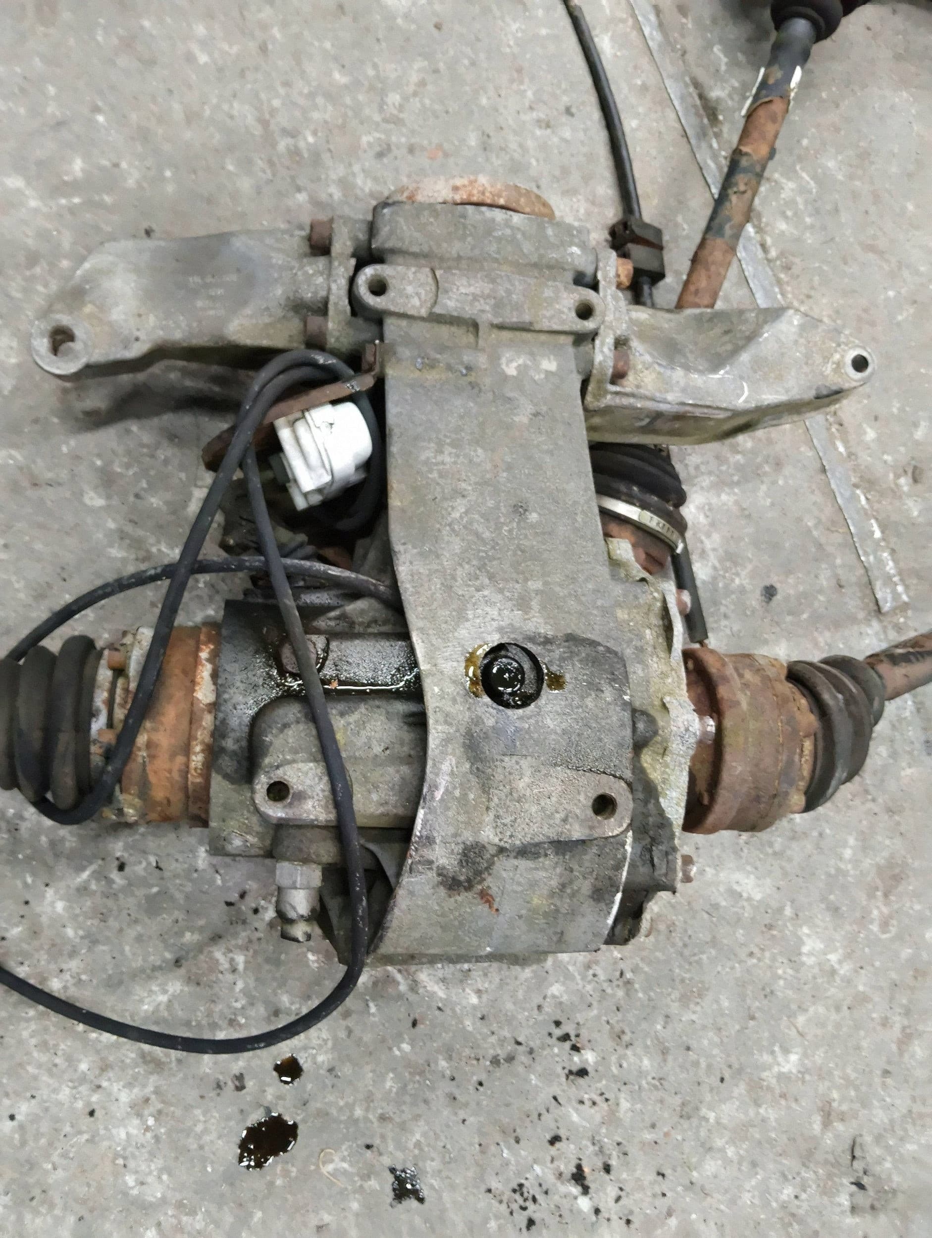 Diferencial delantero Audi 100 S4 C4 893599131 usado