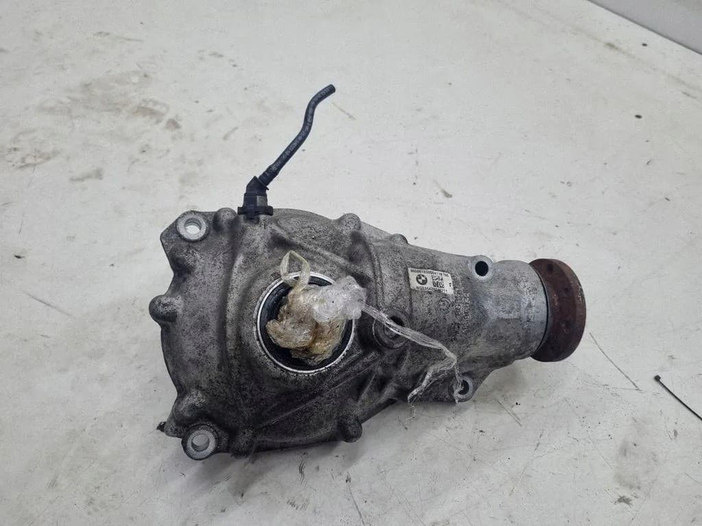 Reductor delantero BMW X4 (F26) 8635031 2.99L diésel 190kW 2017 usado 3