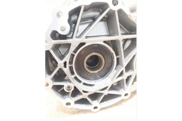 Conmutador 06700380720 Maserati Levante 2017 usado 8