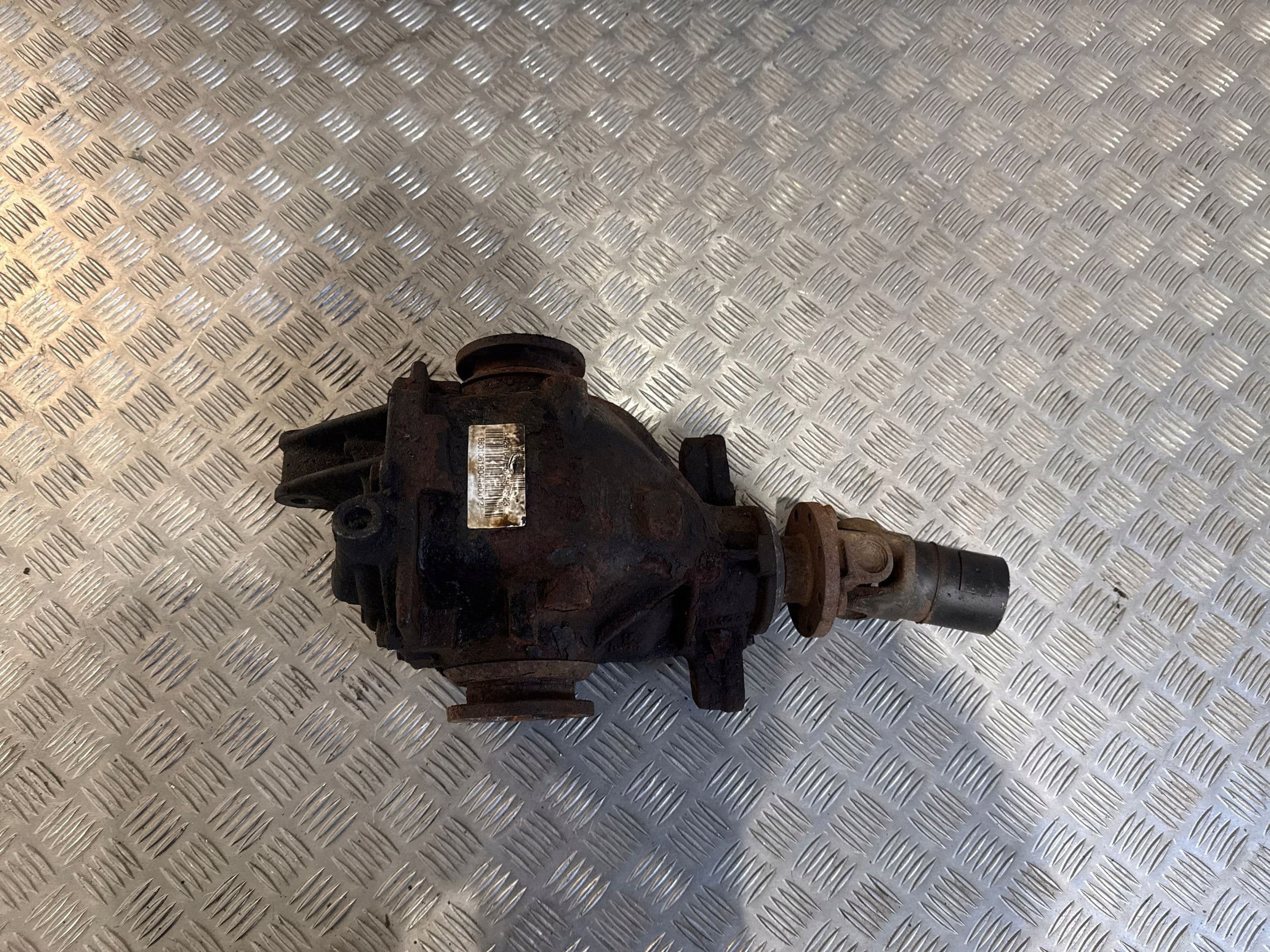 Diferencial trasero BMW Serie 3 E46 1428164 usado