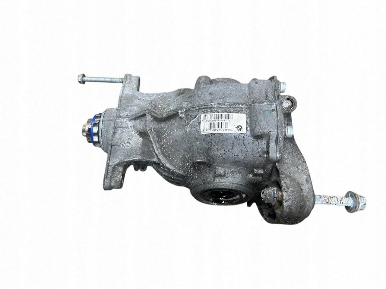 Diferencial trasero BMW Serie 5 F10 F11 7584446 usado 5