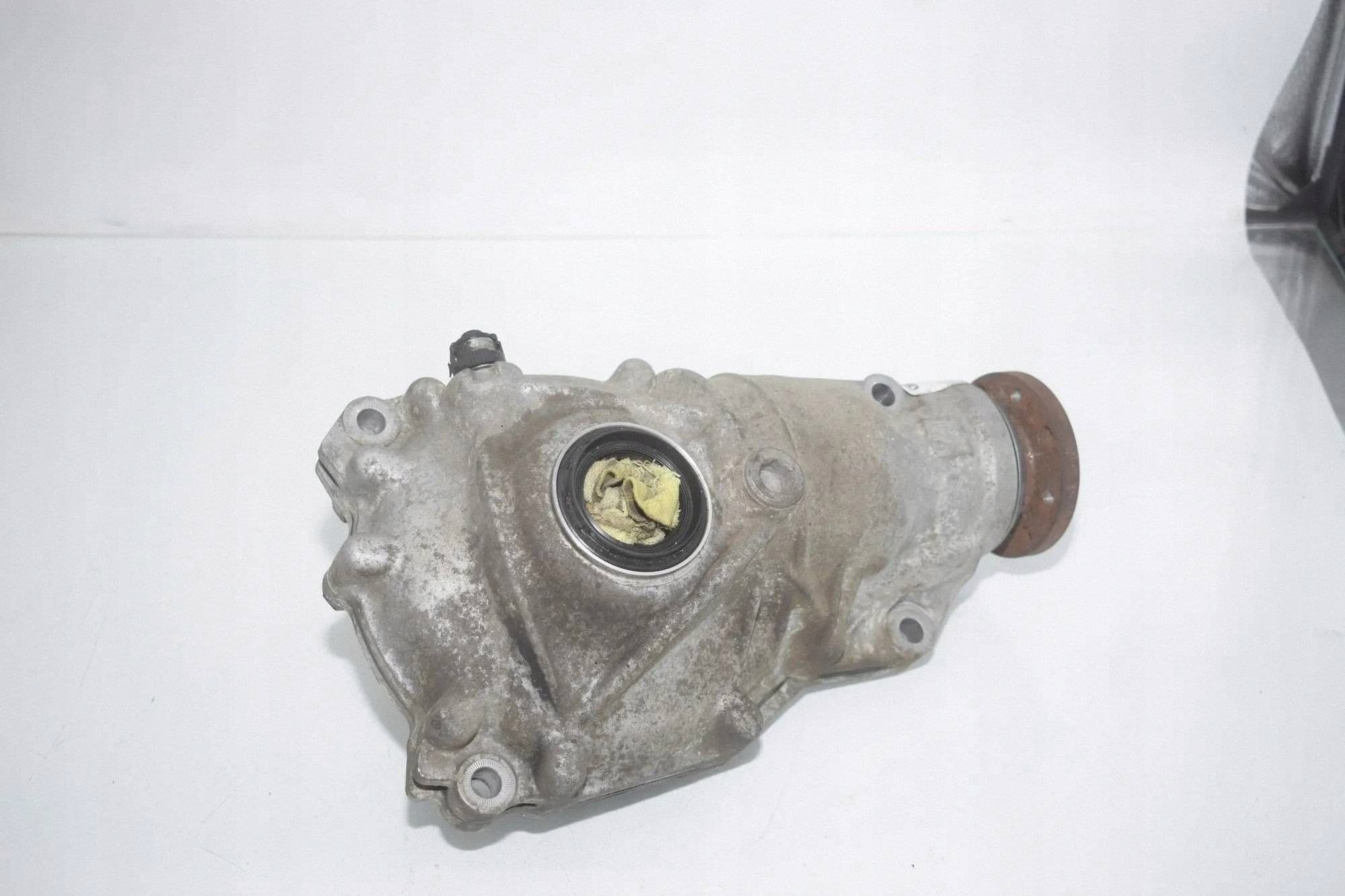 Diferencial delantero BMW Serie 5 F10 F11 7591995 usado
