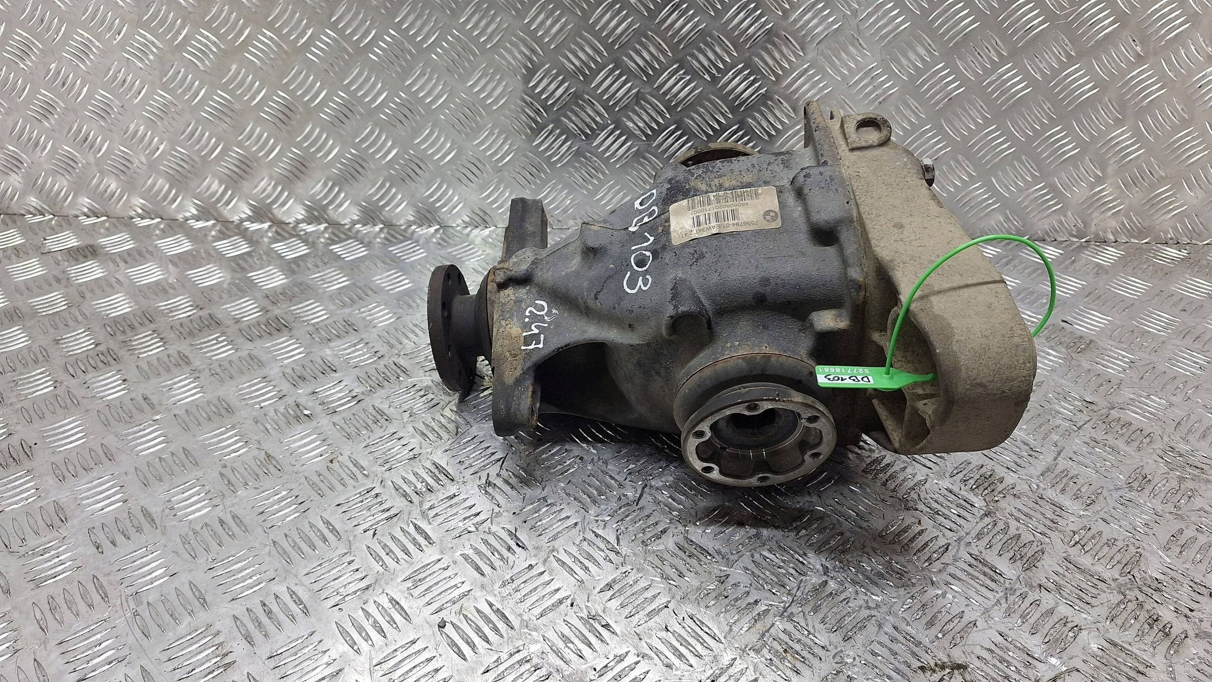 Puente Diferencial Trasero 2.47 7542094 BMW E81 E87 2.0D usado 2
