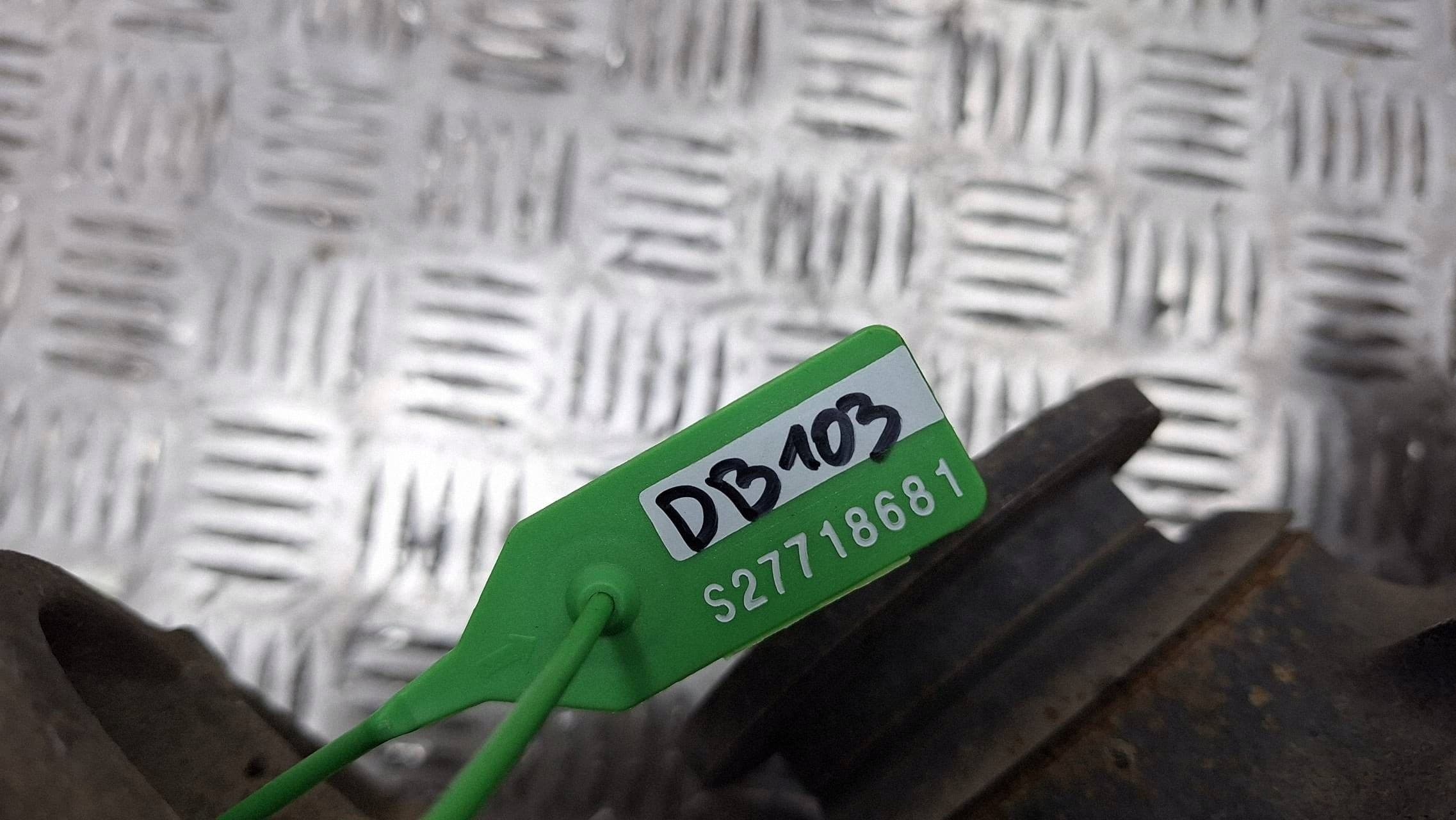 Puente Diferencial Trasero 2.47 7542094 BMW E81 E87 2.0D usado 6