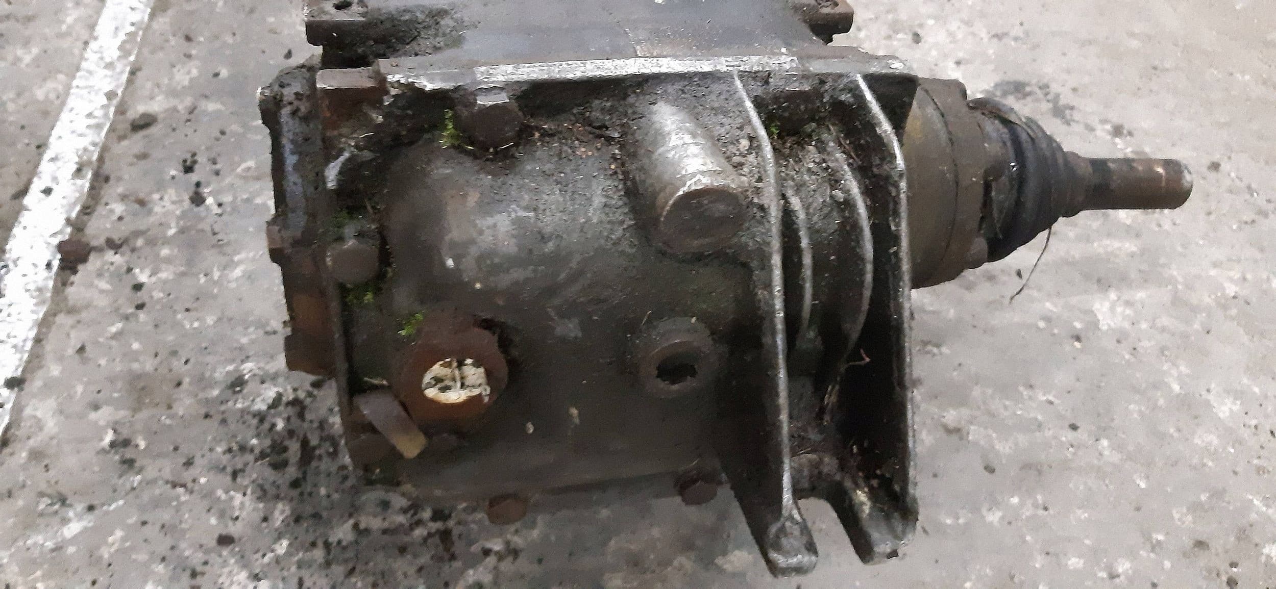Diferencial trasero BMW Serie 5 E34 1212881 usado 6