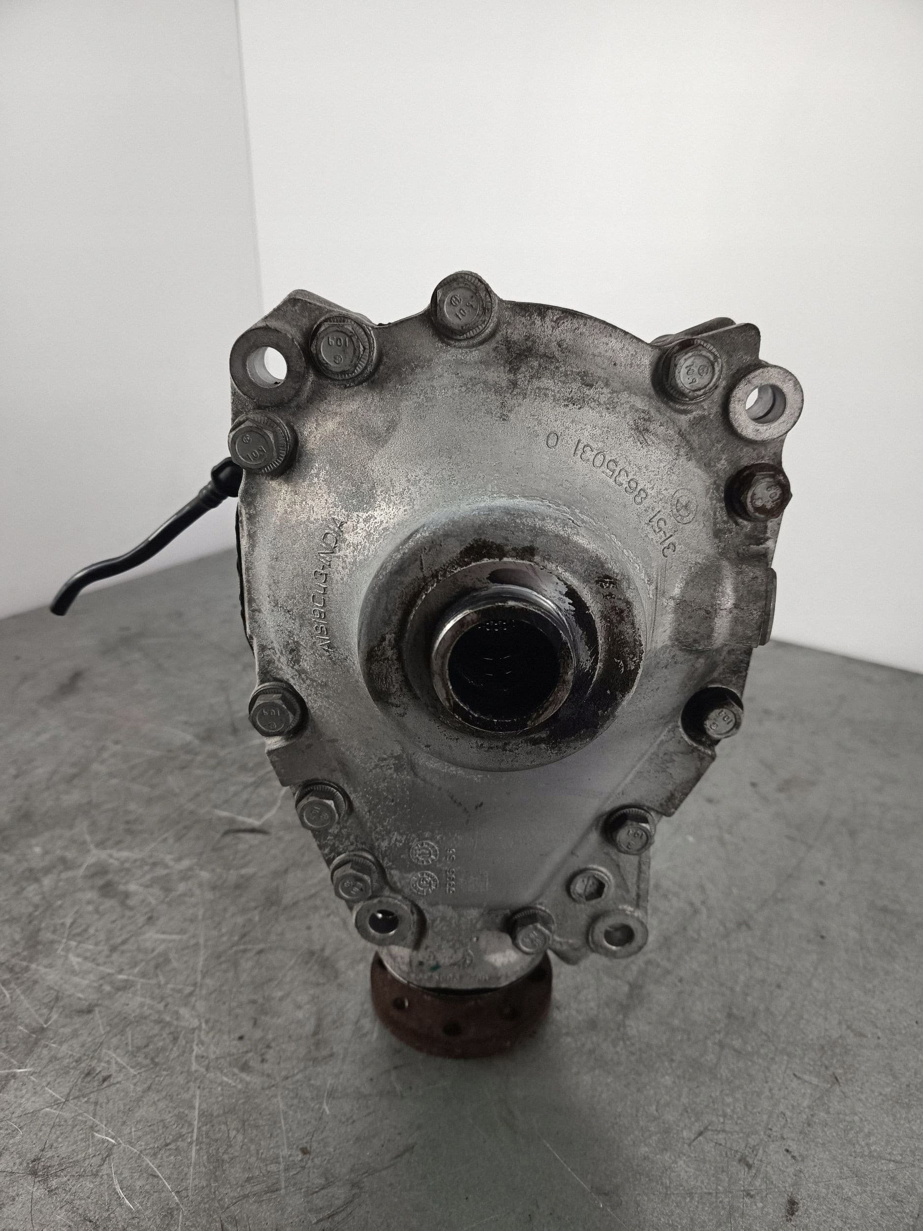 Diferencial delantero BMW X3 F25 2017 8635030 usado 4