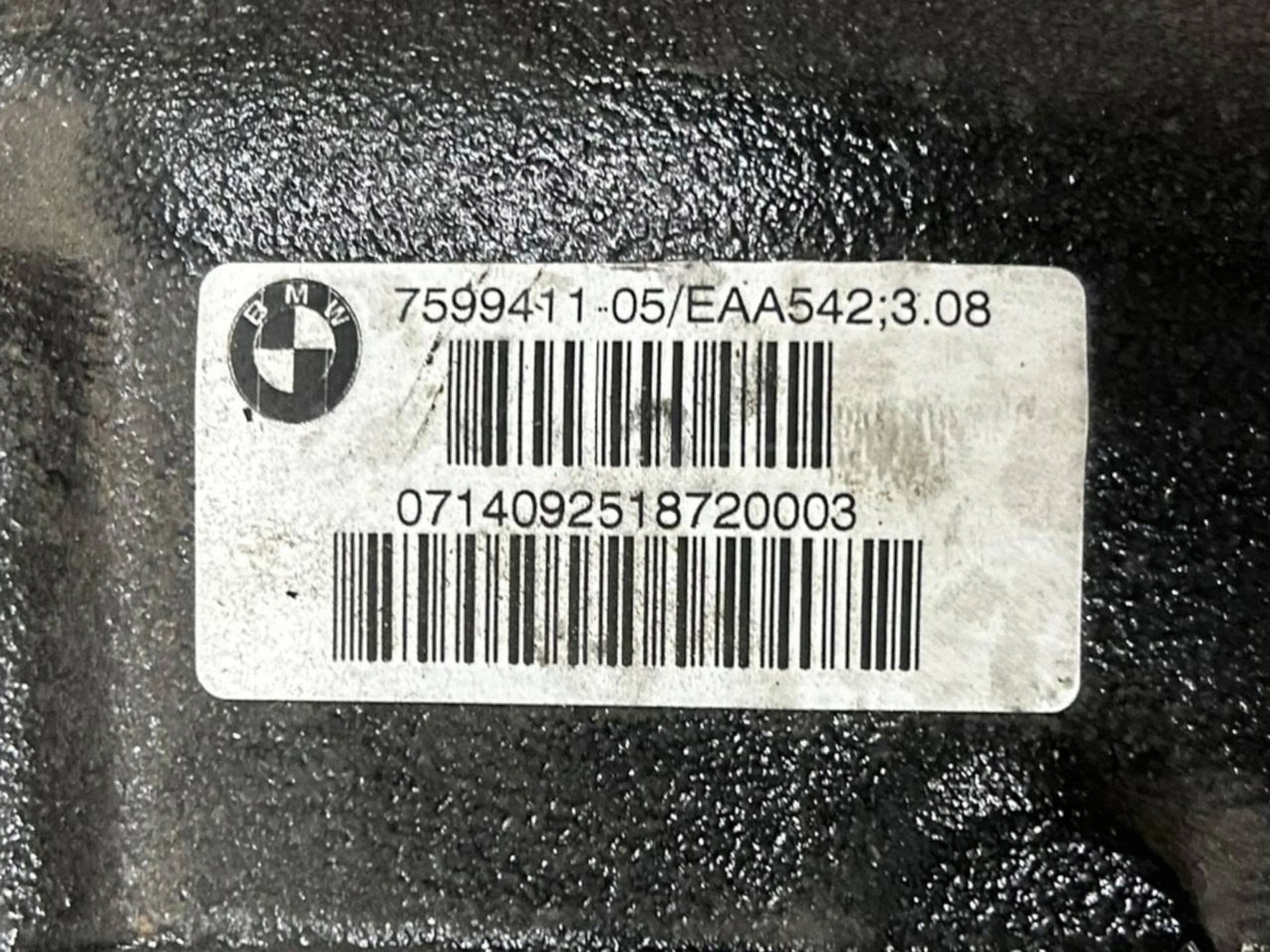Diferencial trasero BMW Serie 1 F20 F21 7599411 usado 3