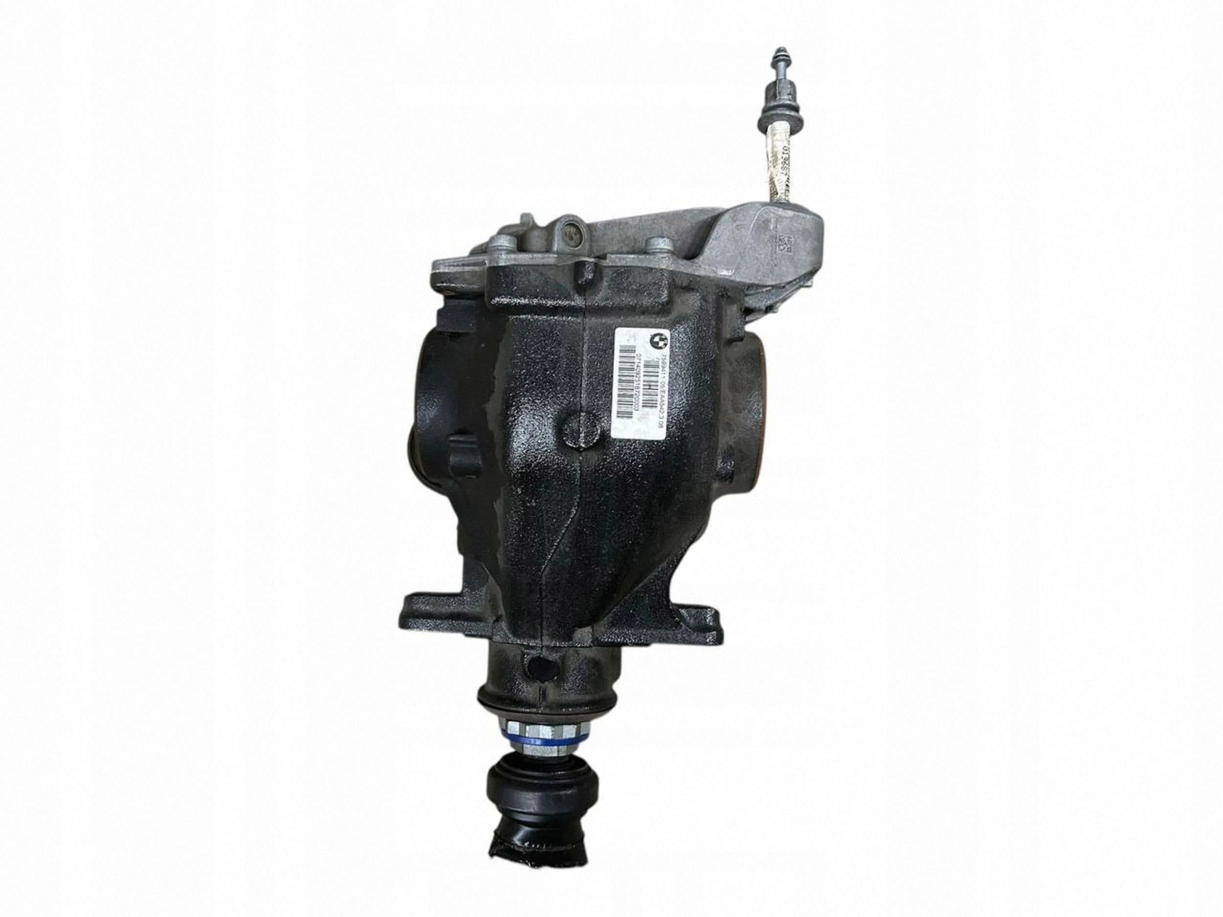 Diferencial trasero BMW Serie 1 F20 F21 7599411 usado 6