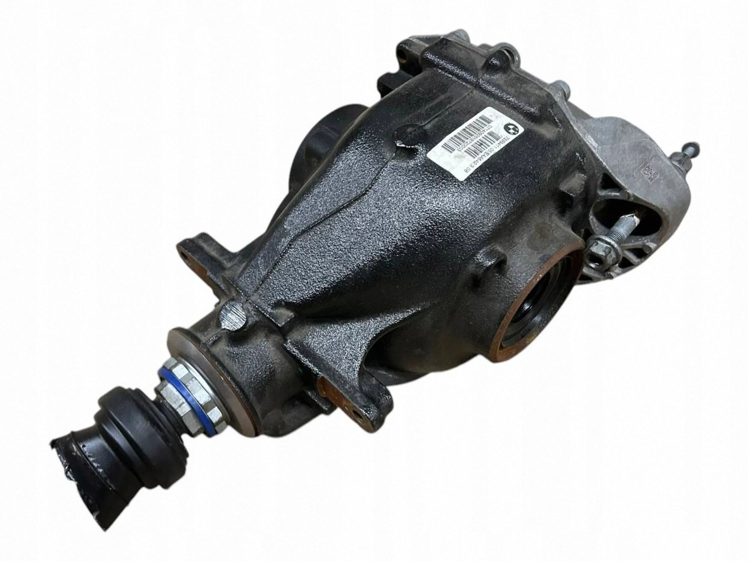 Diferencial trasero BMW Serie 1 F20 F21 7599411 usado 8