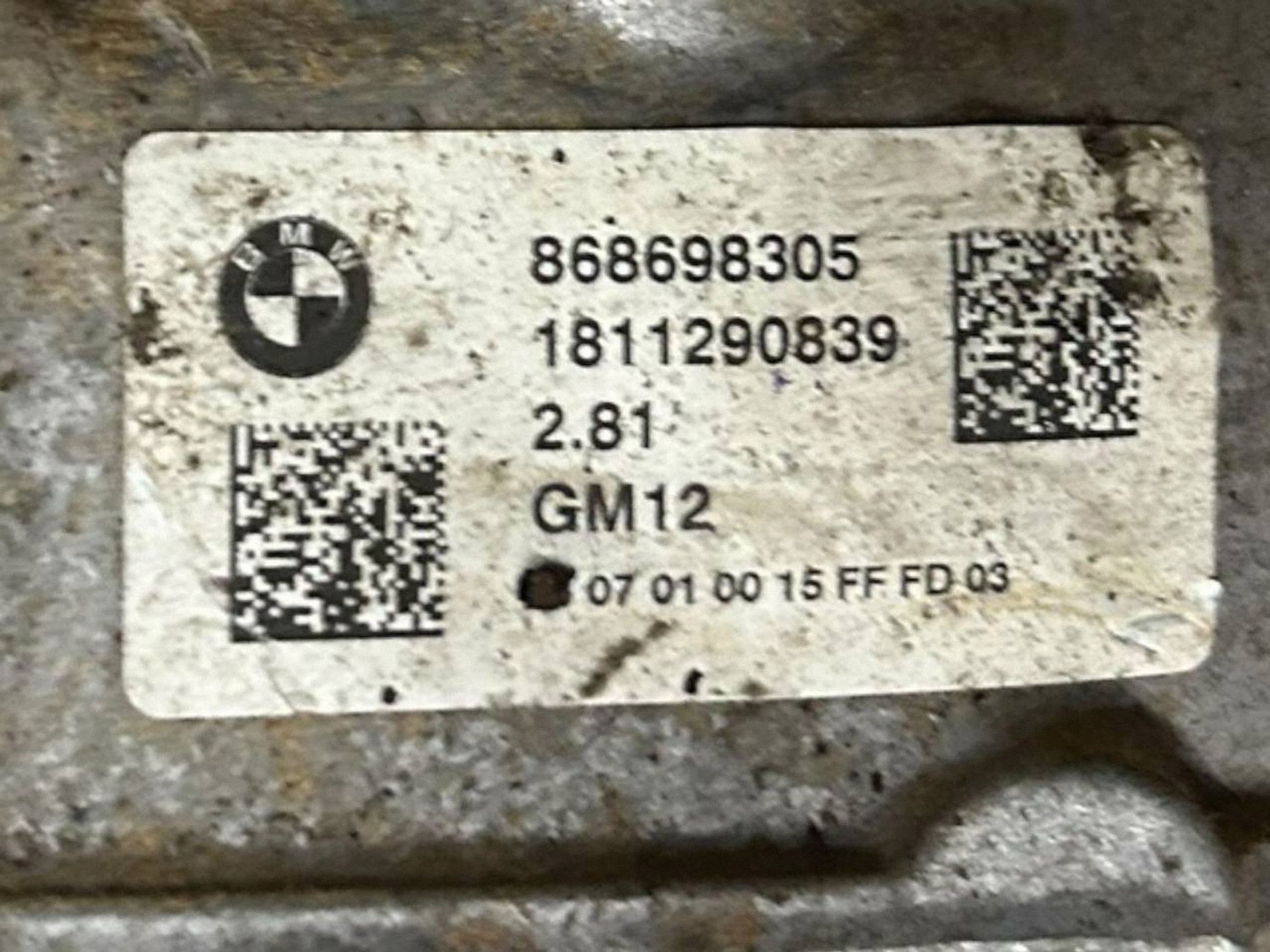 Diferencial trasero BMW 5 G30 G31 G38 8686983 usado 4