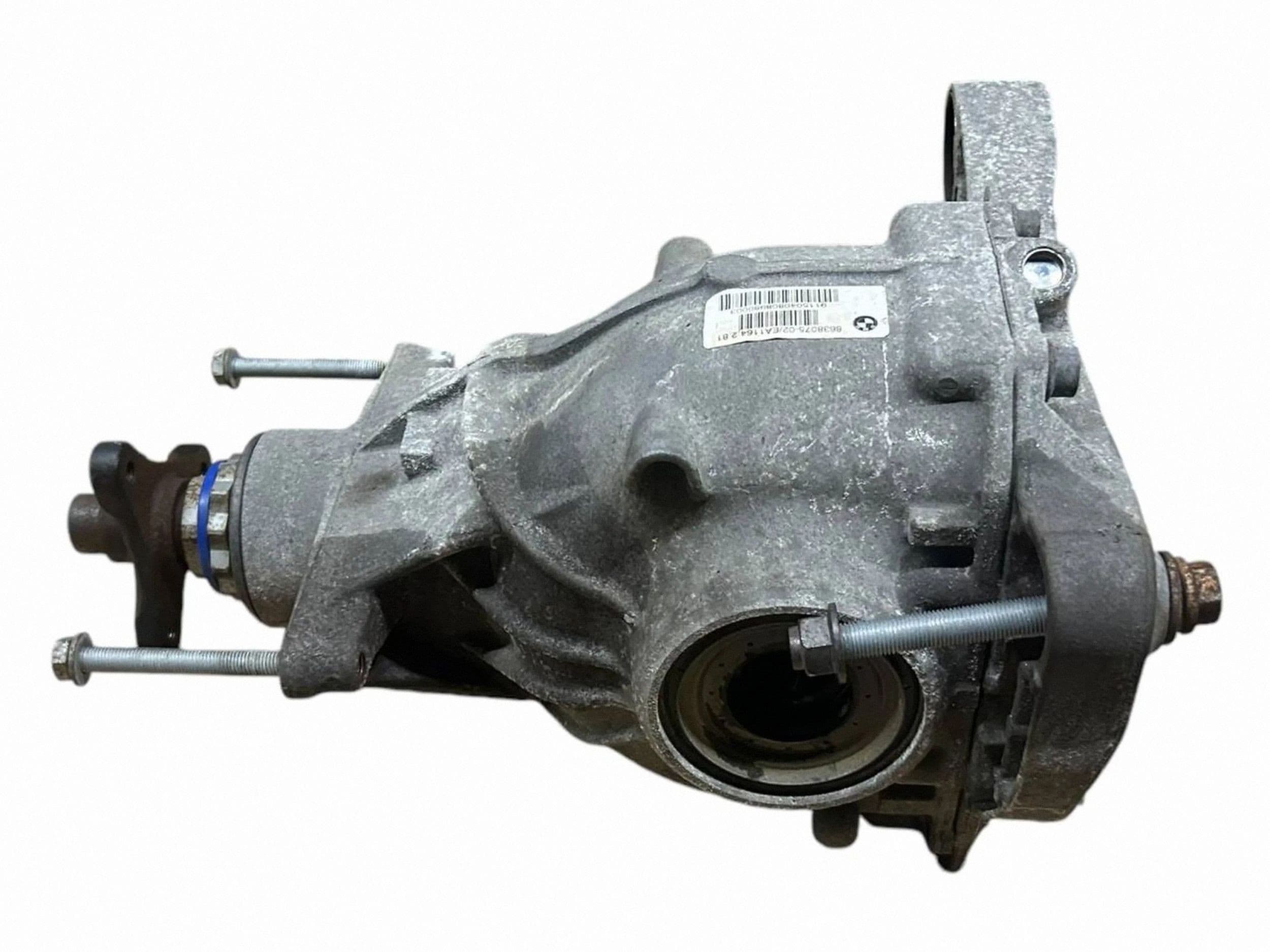 Diferencial trasero BMW Serie 7 G11 G12 8638075 usado 8