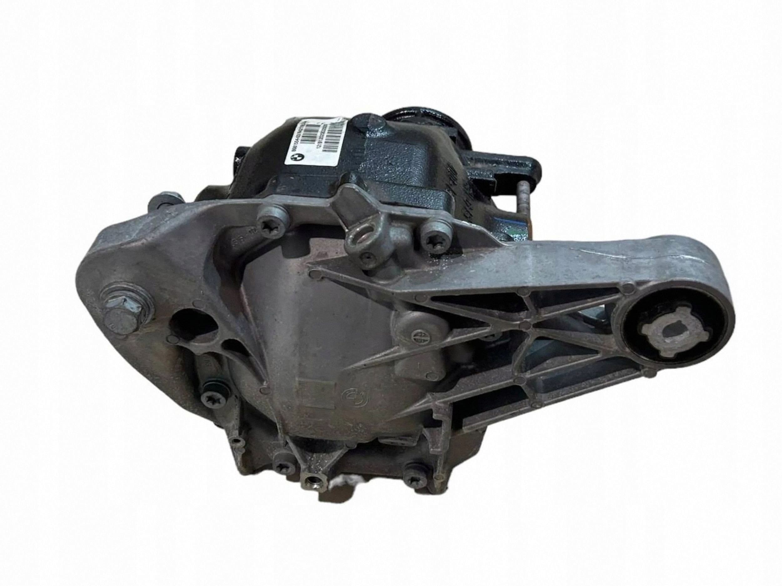 Diferencial trasero BMW X7 G07 8681554 usado 3