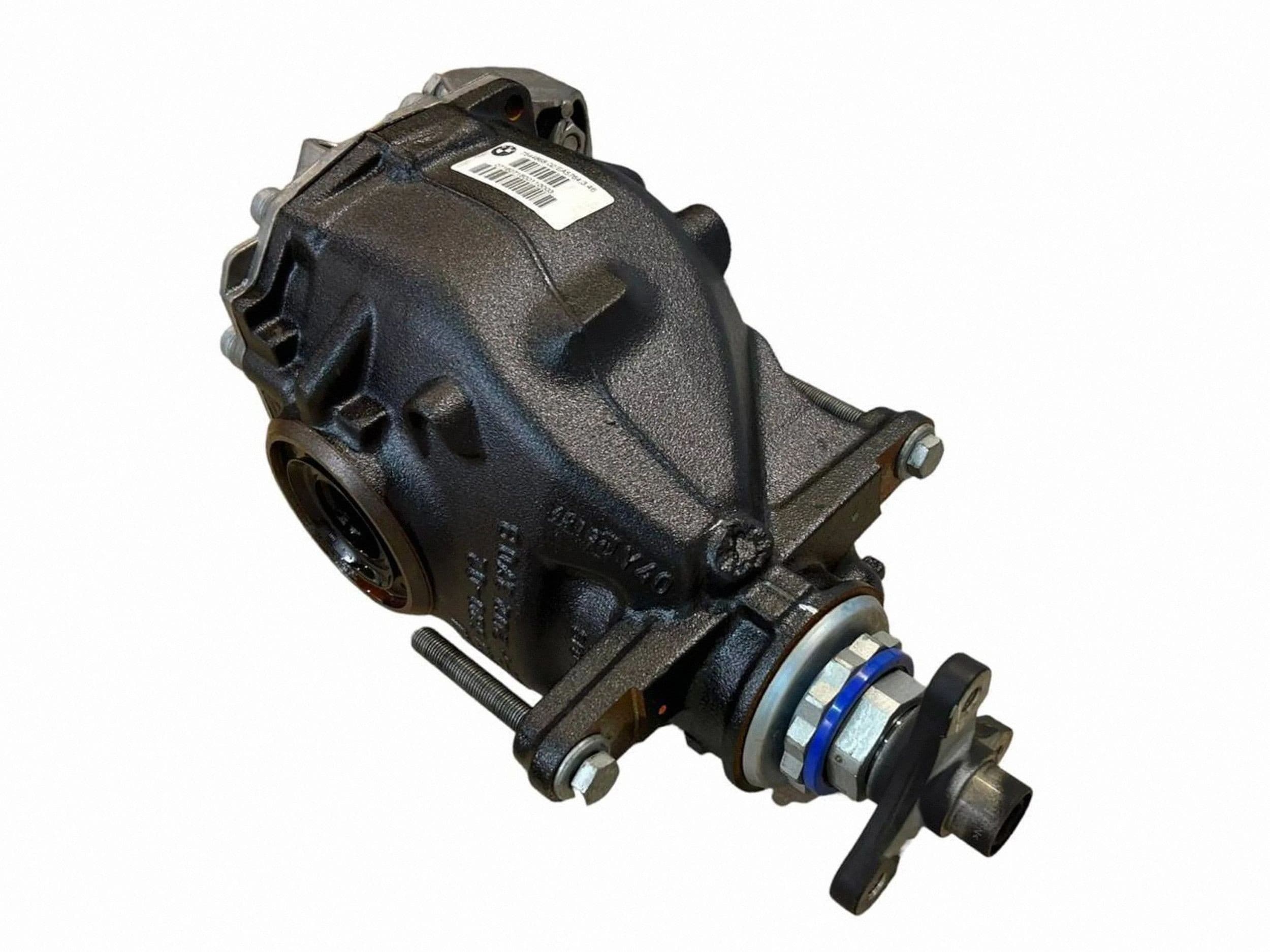 Diferencial trasero BMW Serie 2 F22 F23 7544868 usado 2
