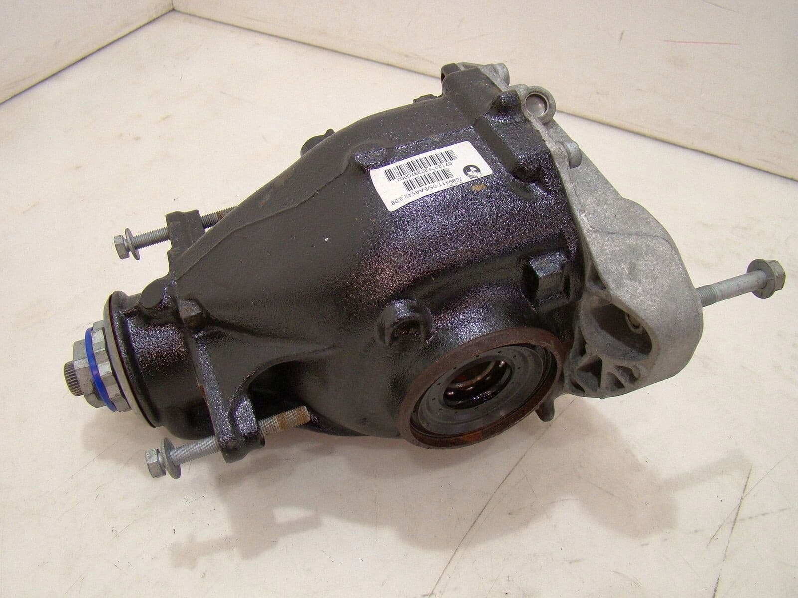 Diferencial trasero BMW 1 F20 F21 33107599411 usado 6