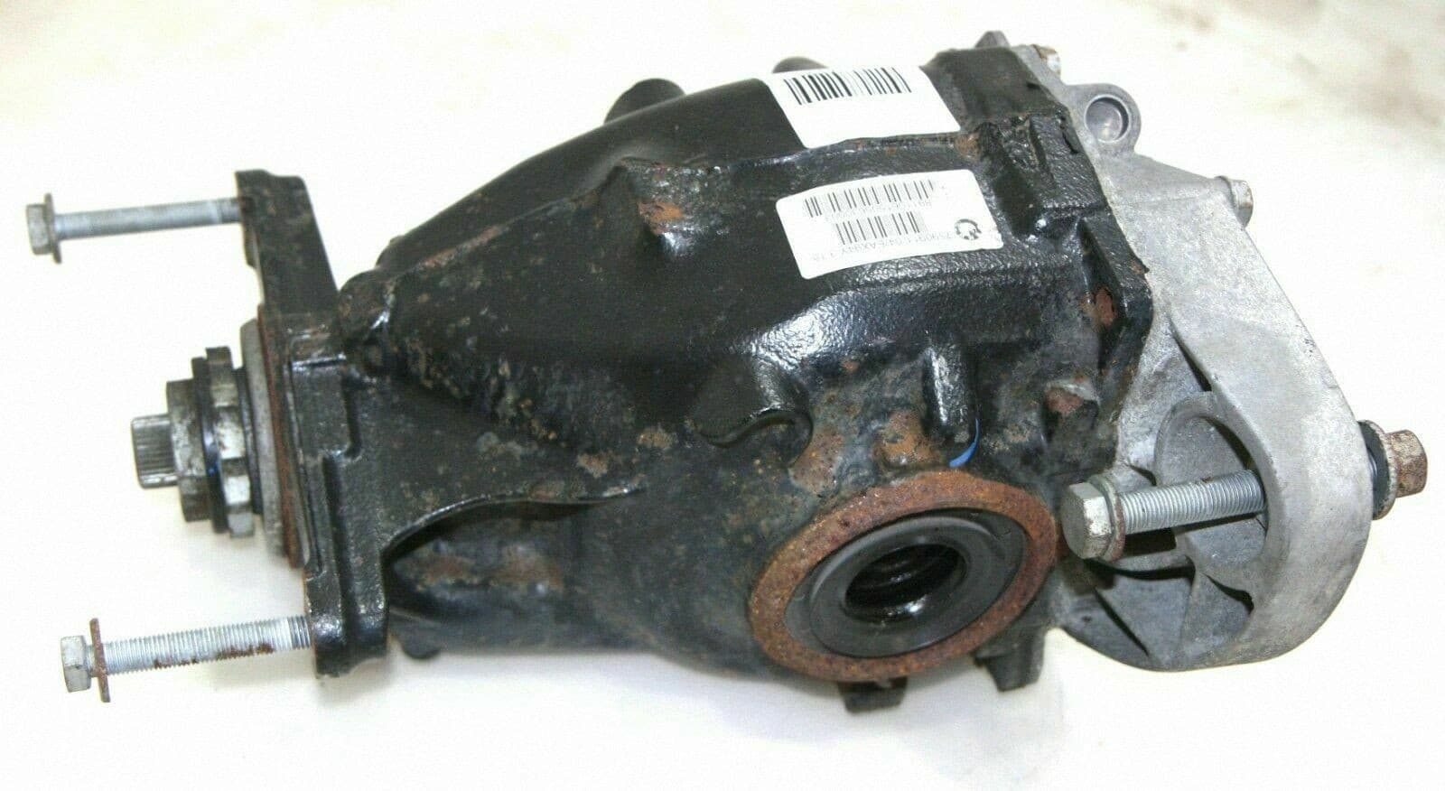Diferencial trasero BMW X5 E70 33107590911 usado 3