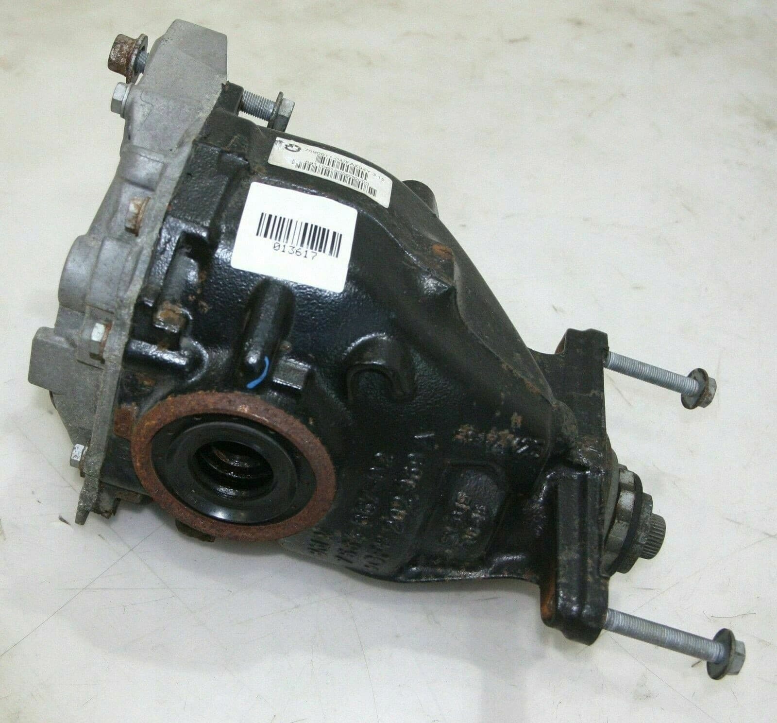 Diferencial trasero BMW X5 E70 33107590911 usado 6
