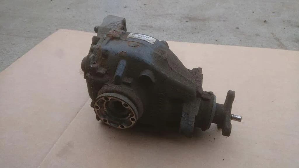 Reductor trasero BMW X1 (E84) 7614714 2.0L diésel 130kW 2011 usado 2