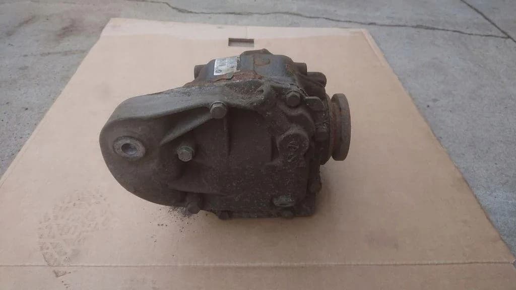 Reductor trasero BMW X1 (E84) 7614714 2.0L diésel 130kW 2011 usado 3