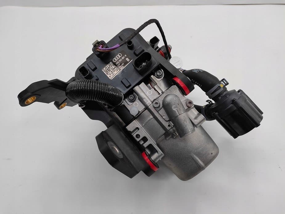 Audi Q5 Webasto 8B3265081H usado