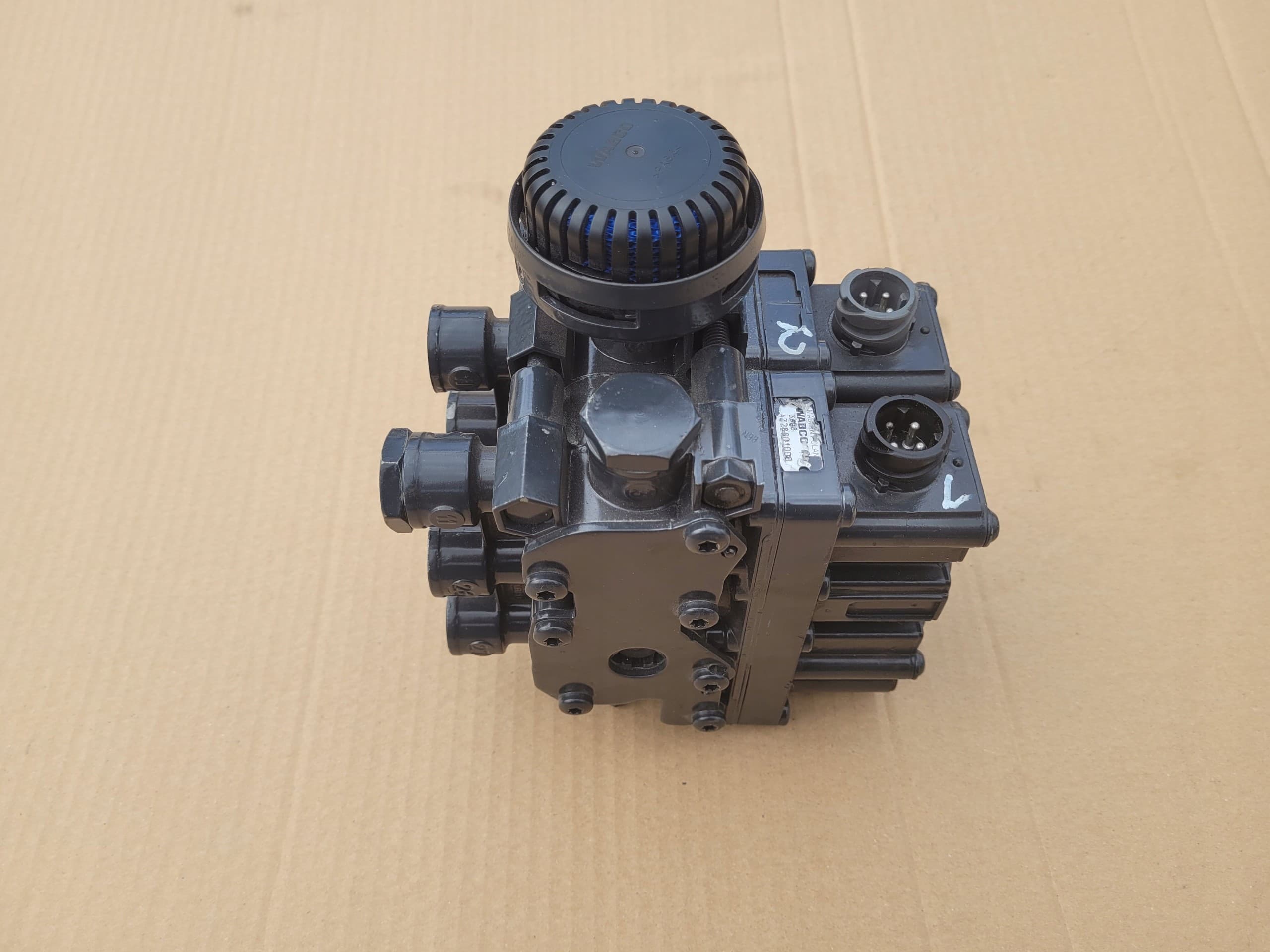 Válvula magnética Wabco 4728801000 nuevo 5