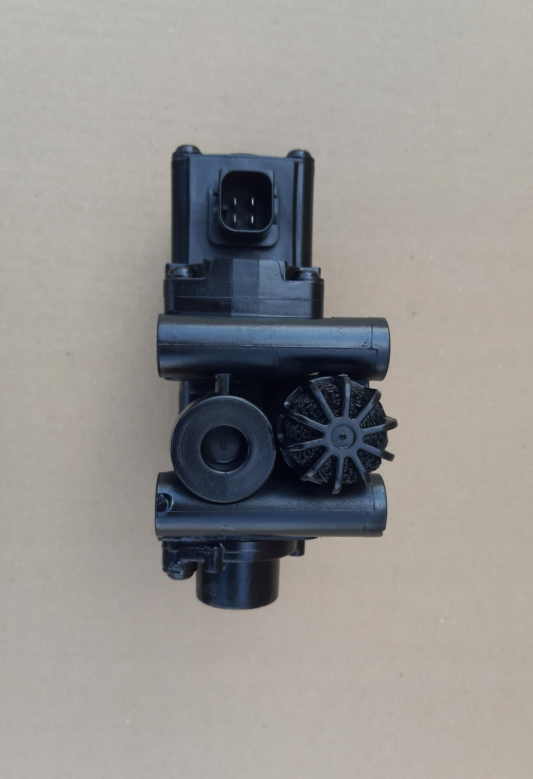 Válvula Magnética Ecas Wabco 4728900400 para Mercedes Actros nuevo 5