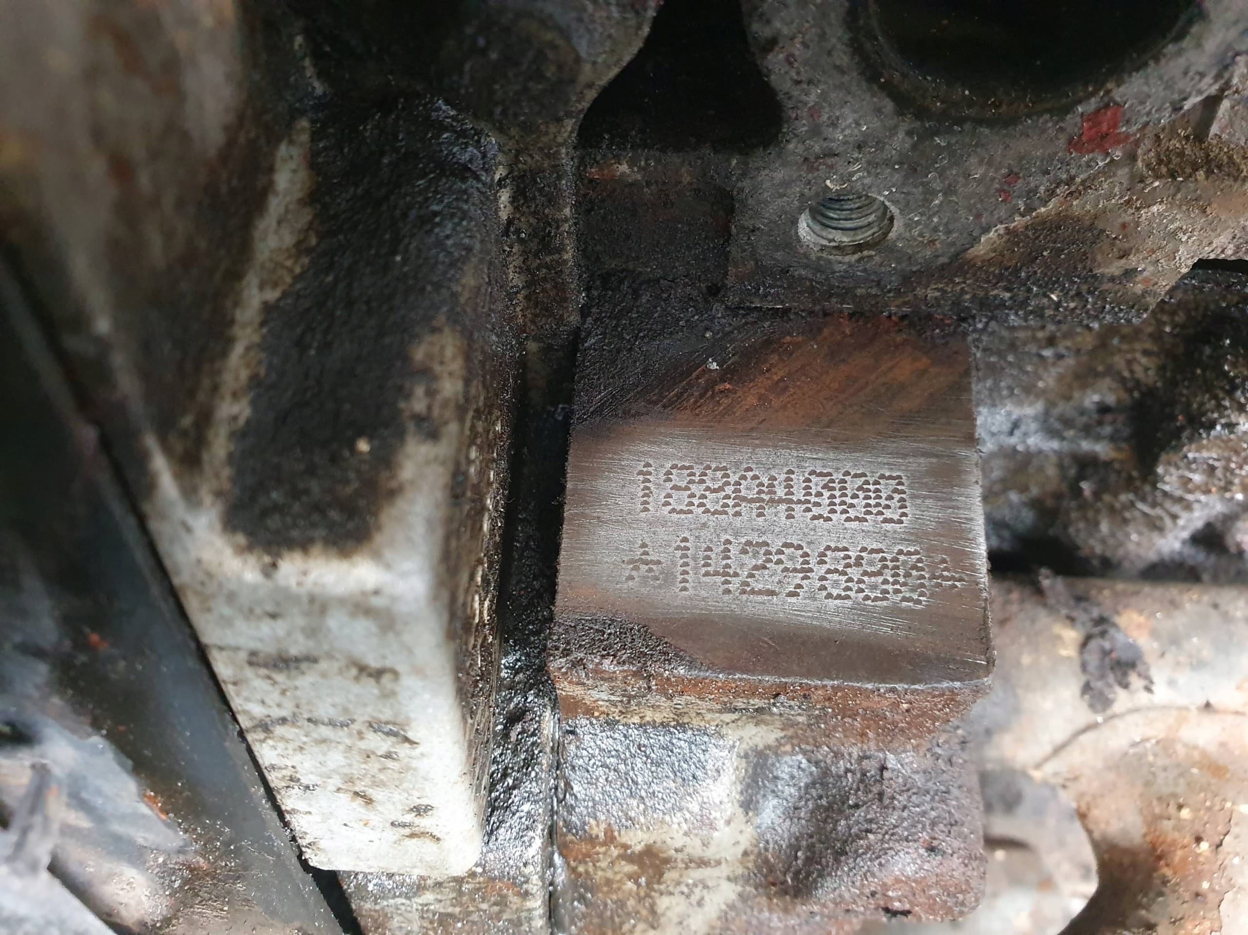Motor posterior 188A4000 1.2 59 CV Fiat Punto usado 5
