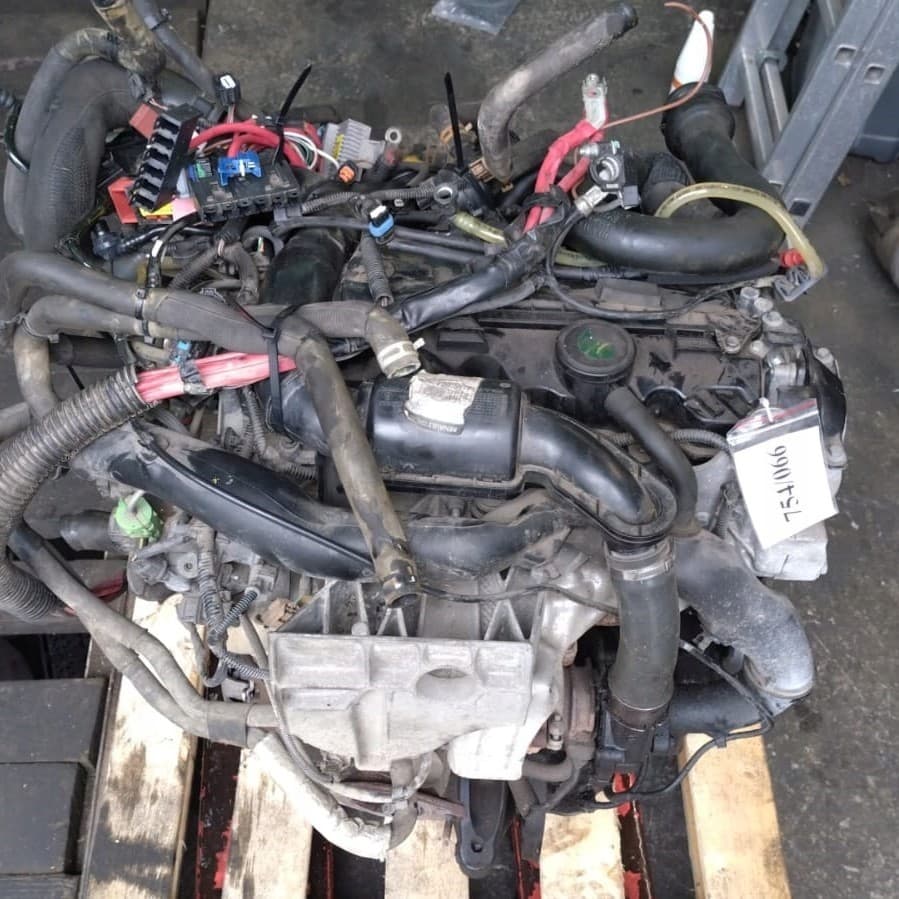 Motor 2.0DCI Euro 5 Completo para Vivaro y Primastar 2012-2014 Nº 754/066 usado 5