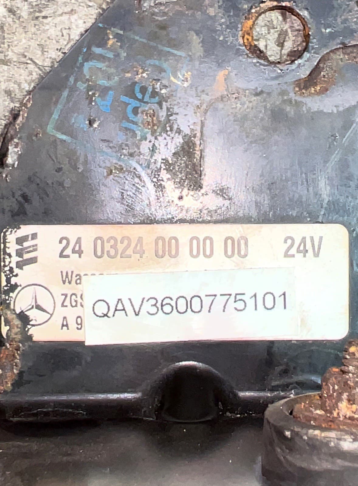 A9608303437 Mercedes-Benz Calentador de Agua, Otro usado