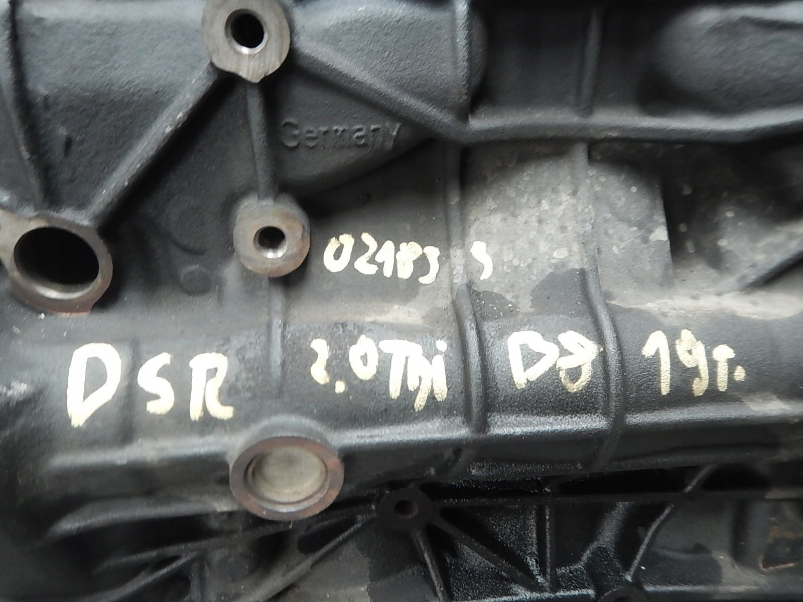 Bloque Inferior de Motor VW Passat B8 Lift 2.0 TDI Dsra usado 3