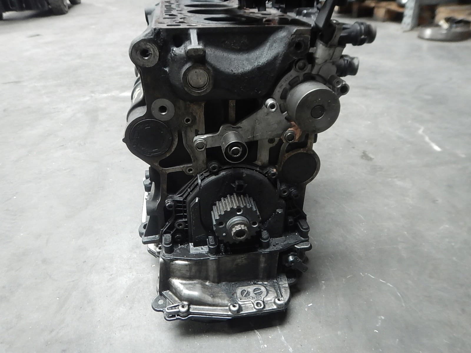 Bloque Inferior de Motor VW Passat B8 Lift 2.0 TDI Dsra usado 6