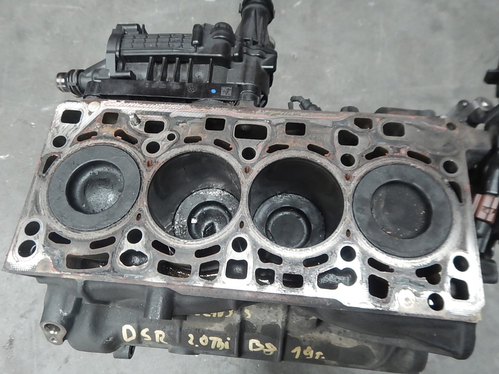 Bloque Inferior de Motor VW Passat B8 Lift 2.0 TDI Dsra usado 7