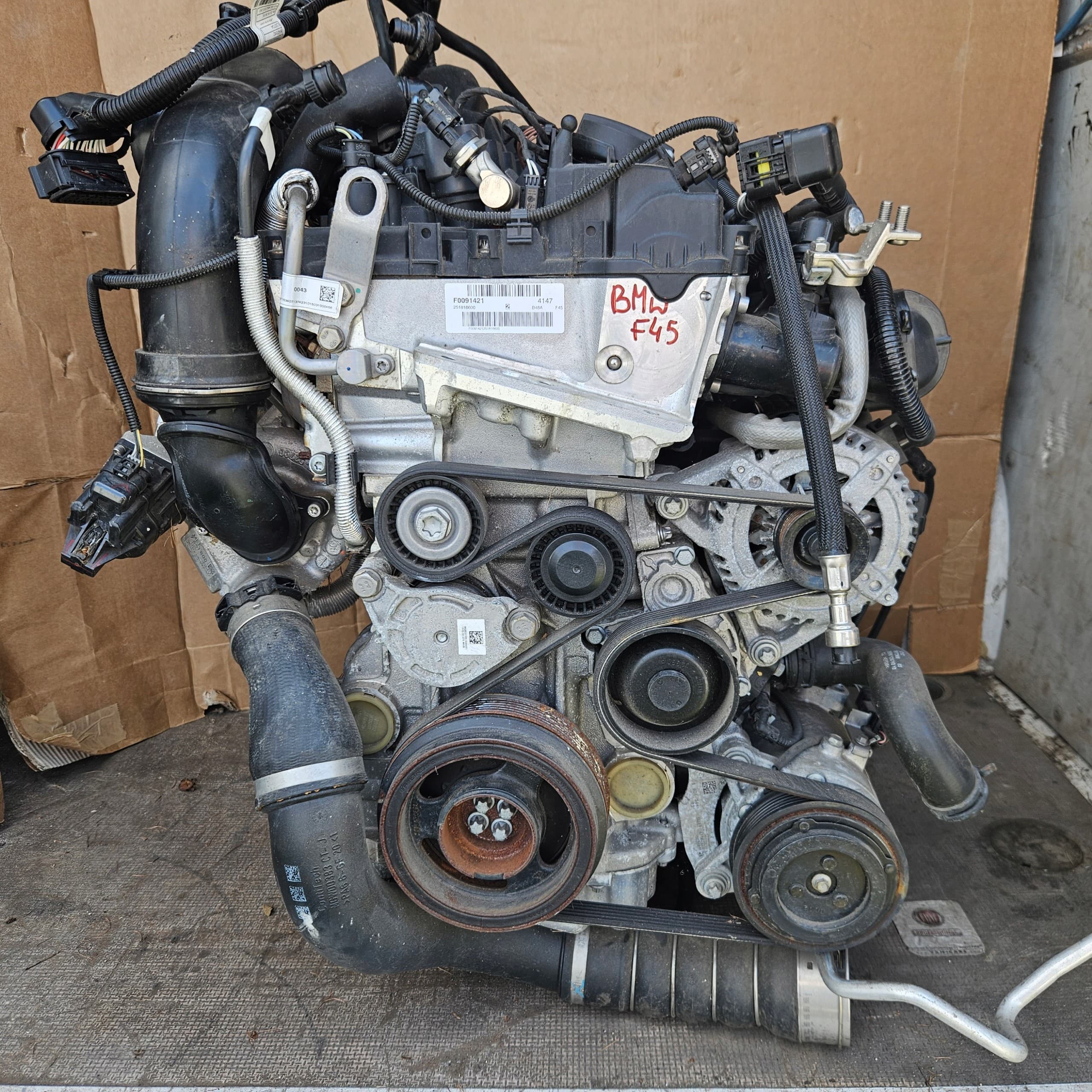Motor Completo BMW 2 F45 X1 F48 2.0 B48A20B usado 3