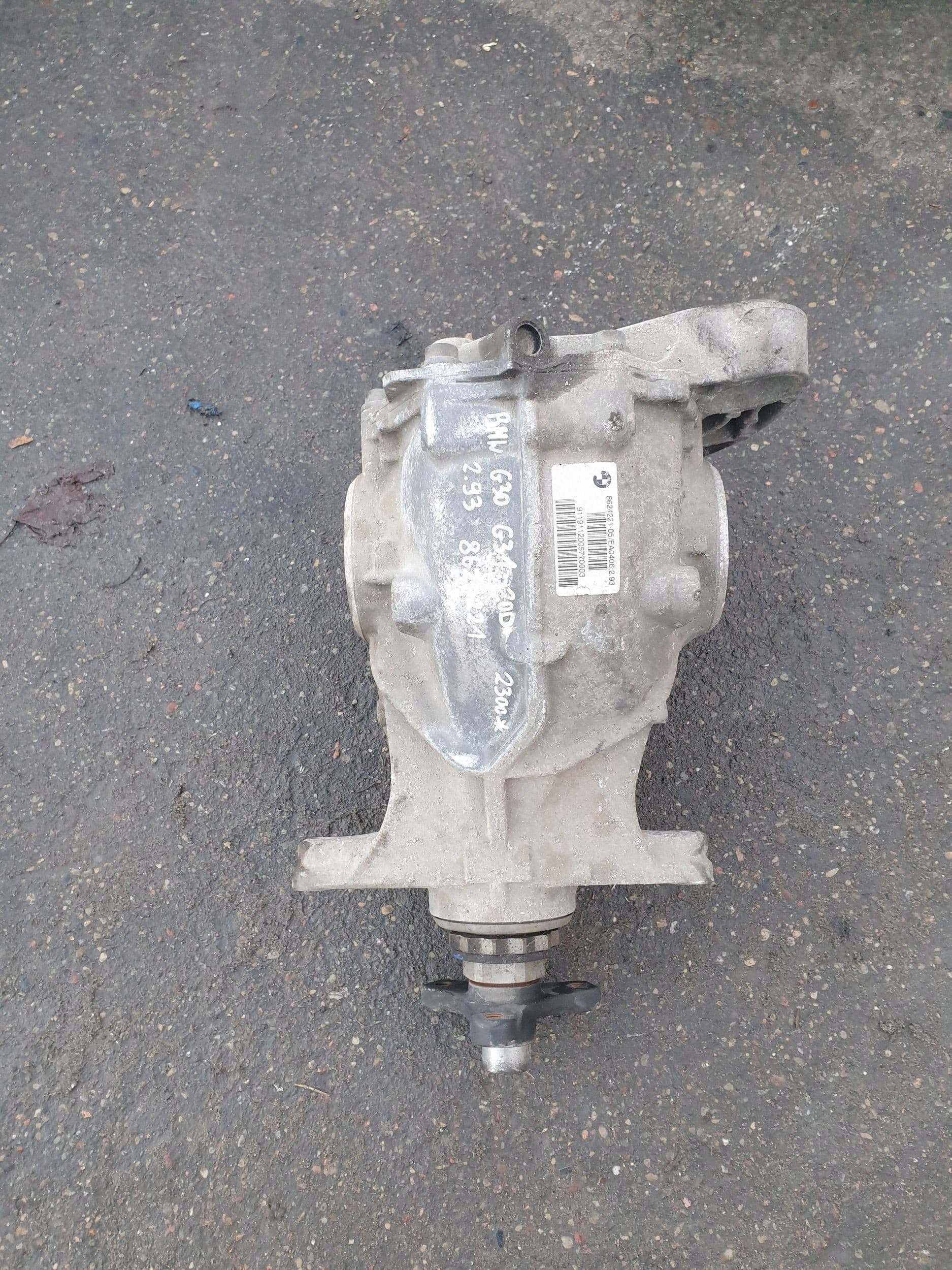Puente diferencial trasero 2.93 BMW G30 G31 2.0 Diésel 8624221 usado 2