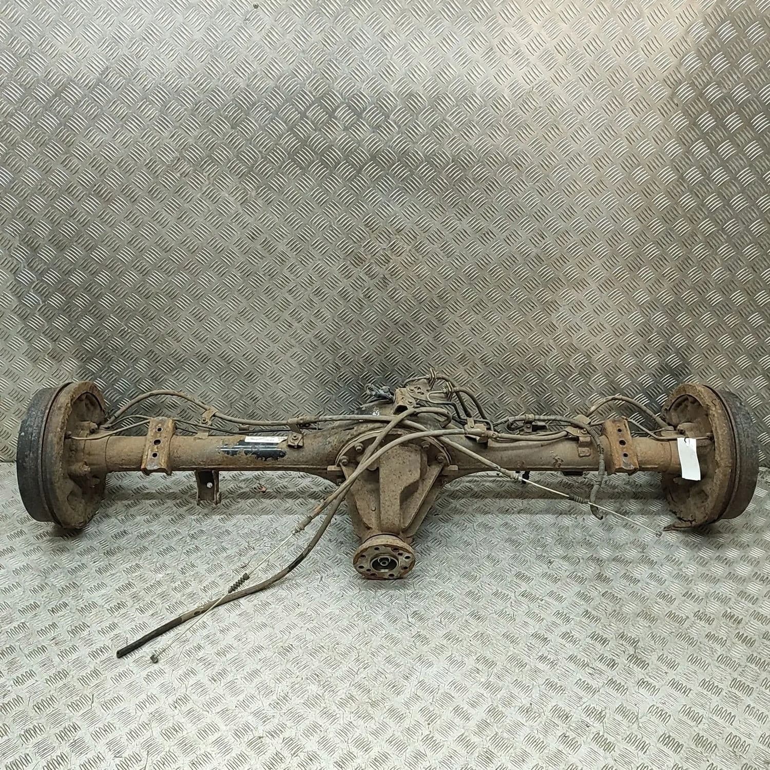Eje Trasero AB39-4001-Aze para Ford Ranger (Tke) (2011- ) usado