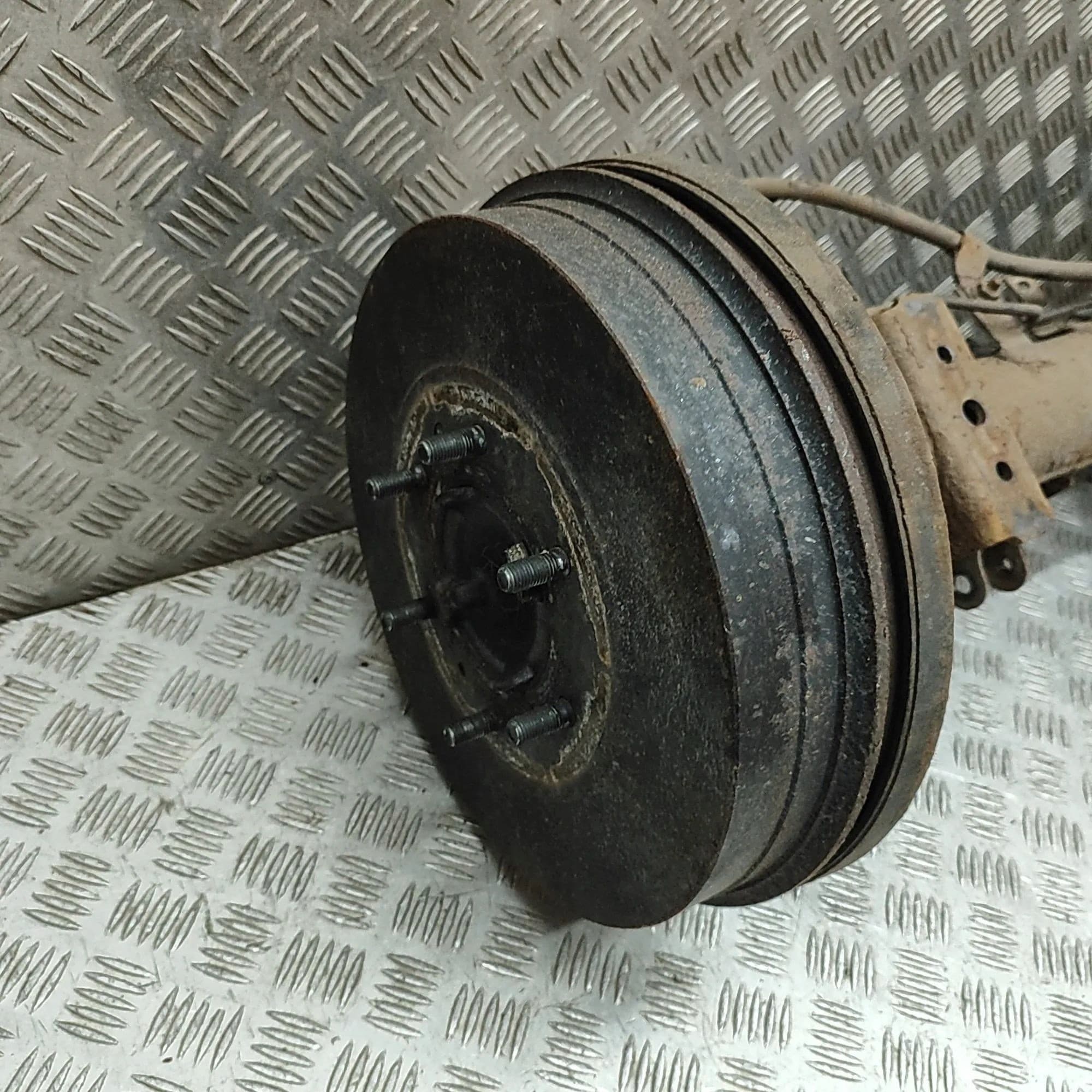 Eje Trasero AB39-4001-Aze para Ford Ranger (Tke) (2011- ) usado 3