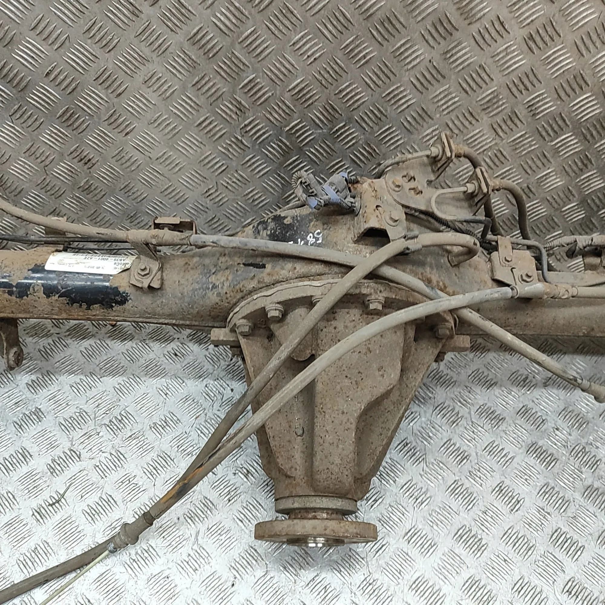 Eje Trasero AB39-4001-Aze para Ford Ranger (Tke) (2011- ) usado 4