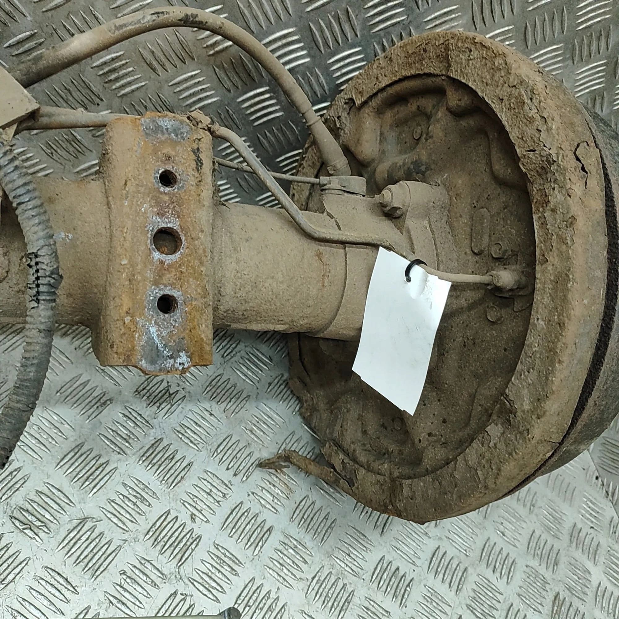 Eje Trasero AB39-4001-Aze para Ford Ranger (Tke) (2011- ) usado 6