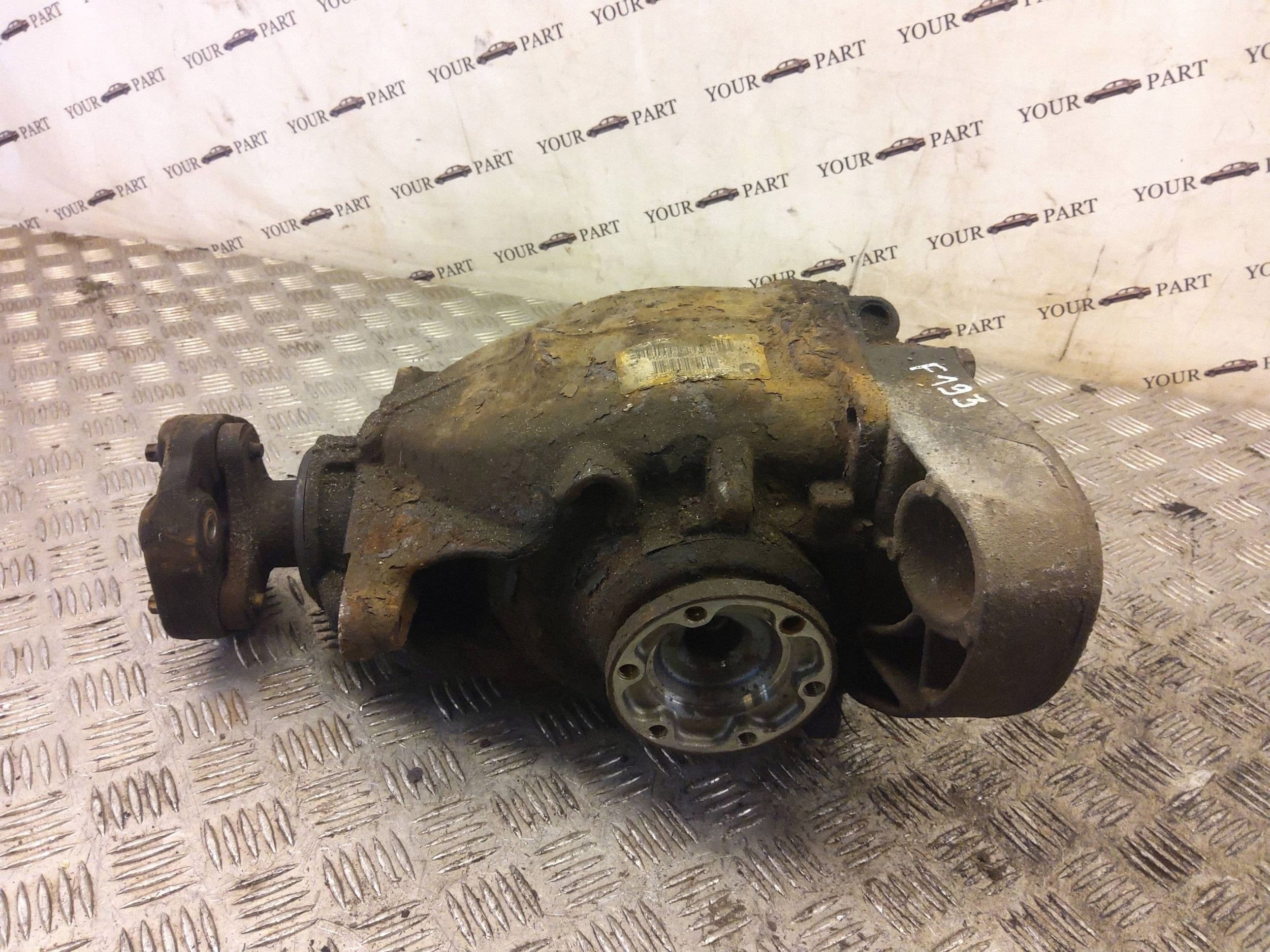 Diferencial trasero BMW X1 E84 7566181 usado