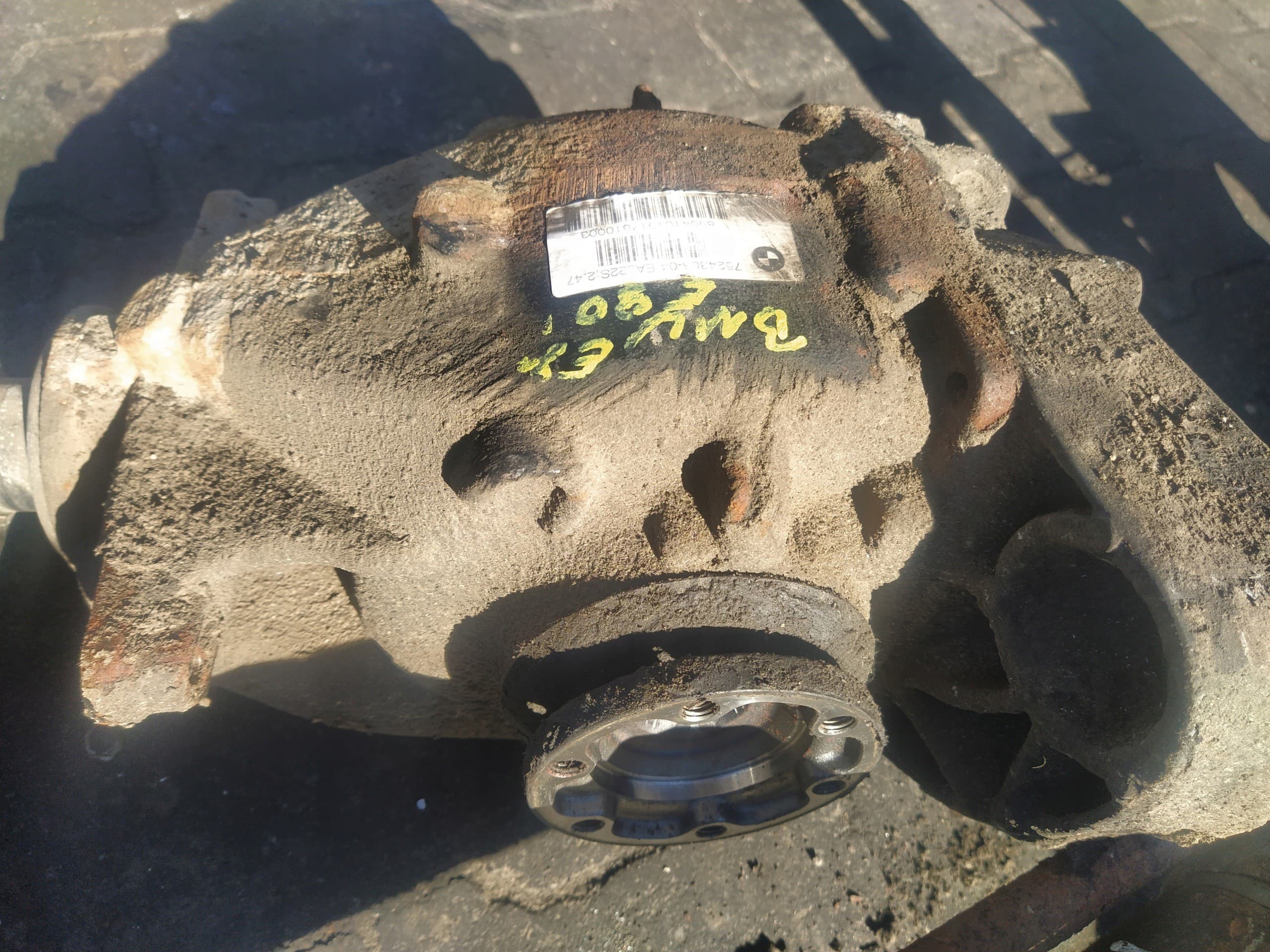 Puente diferencial BMW E87 2.0 D Dyfer 2.47 7524305 usado
