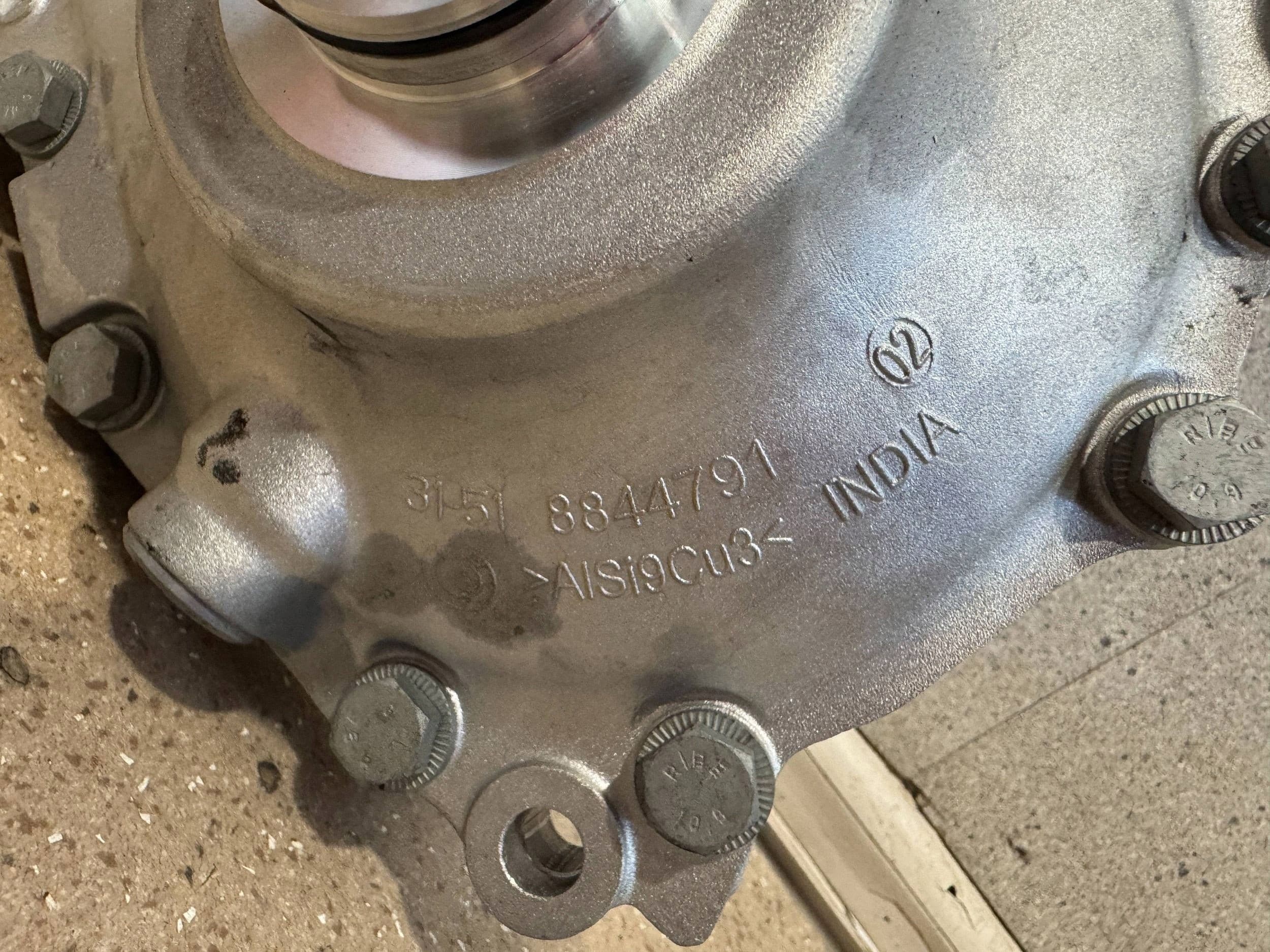 Diferencial delantero BMW Serie 7 G70 8896274 usado 2