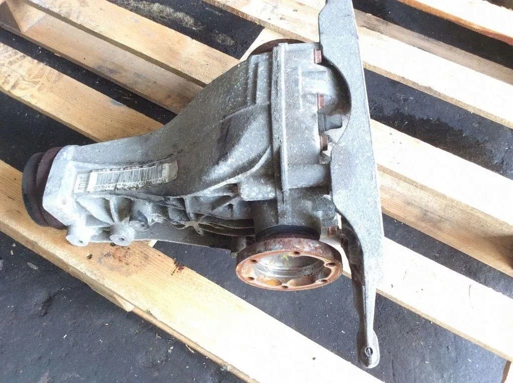 Reductor trasero Audi A5 (8T3) 3550188 3.0L diésel 2010 usado