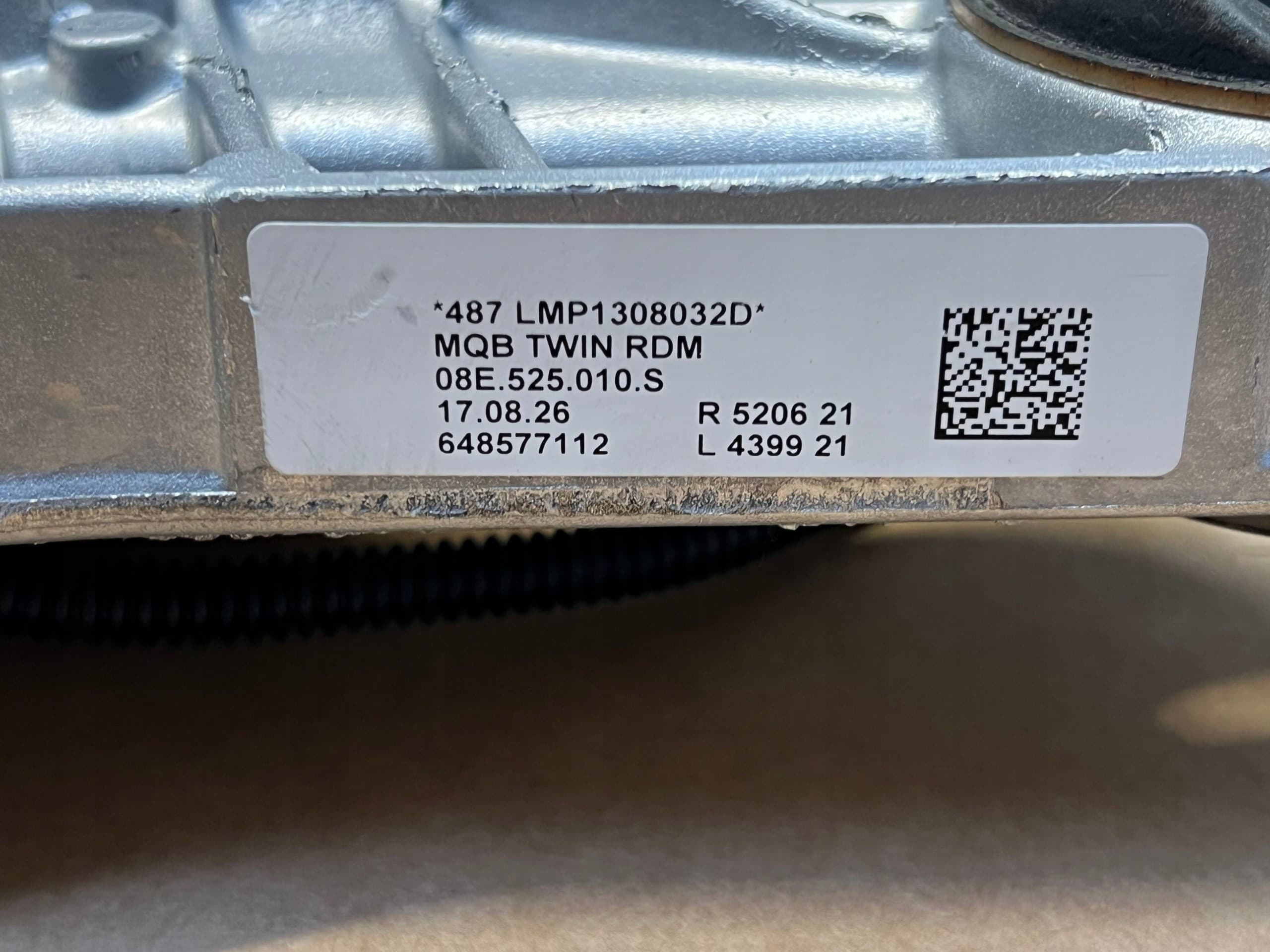 Puente trasero VW Golf 8 Viii R20 08E525010S original usado 5