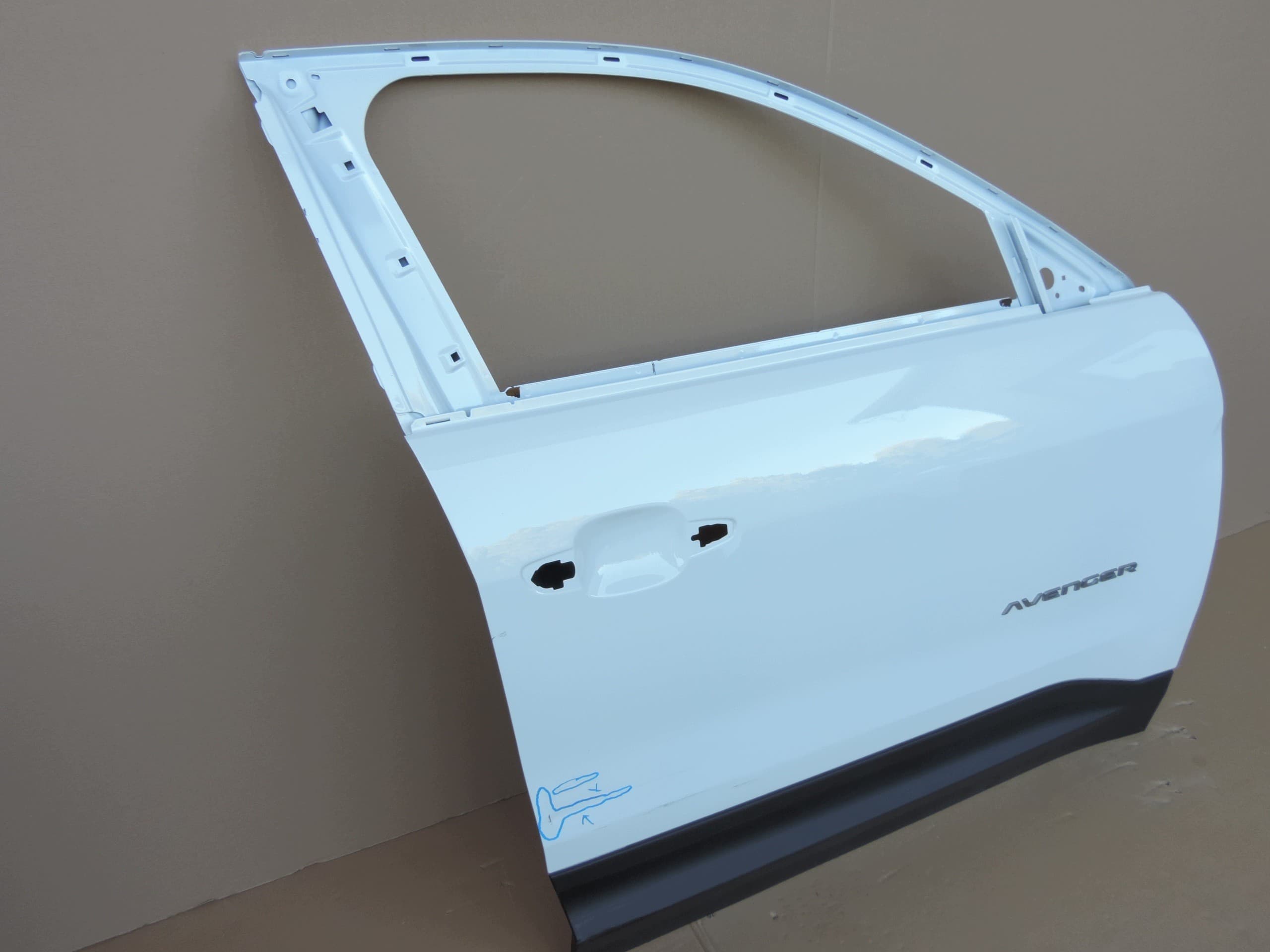 Puerta Delantera Derecha Jeep Avenger 2023-2024 nuevo 2