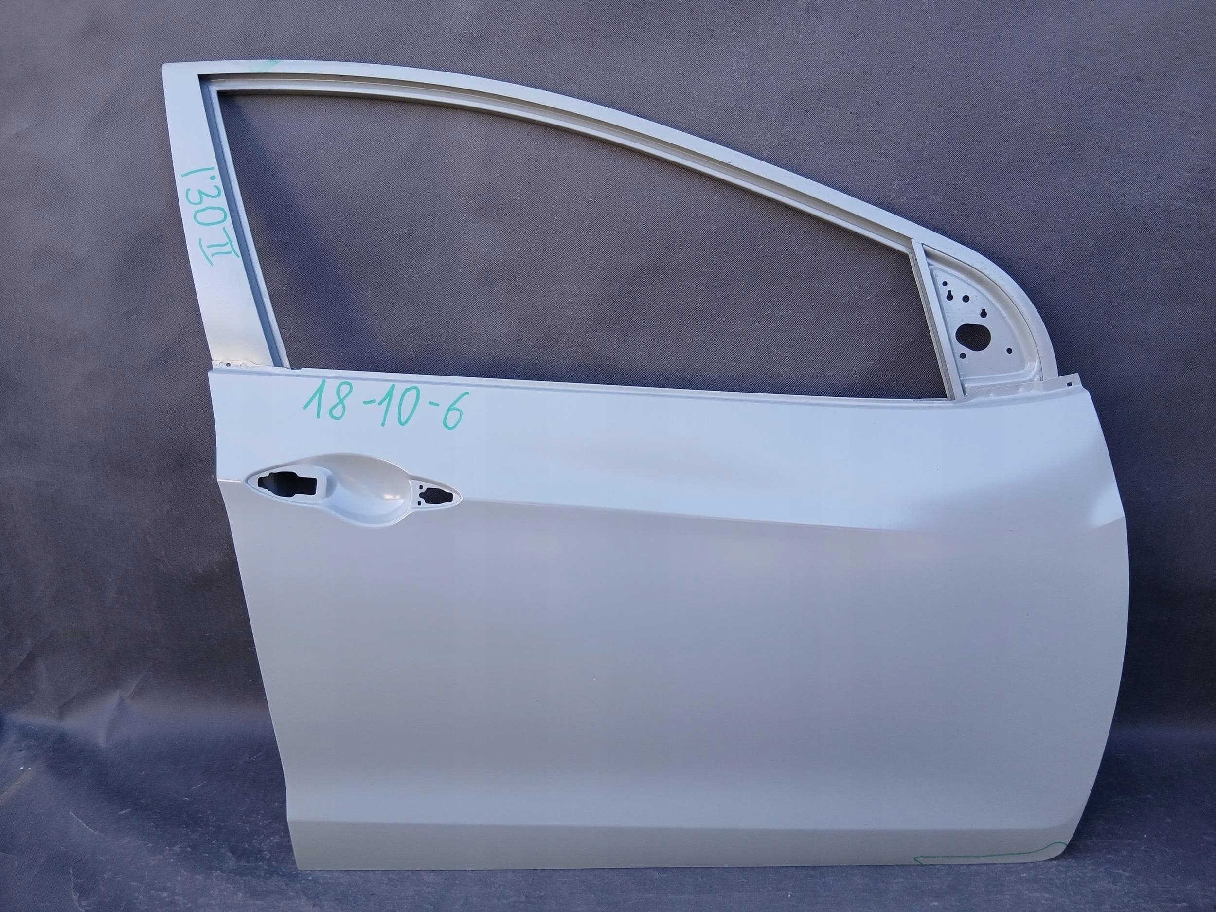Puerta delantera derecha Hyundai i30 3D (2012-2015) nuevo